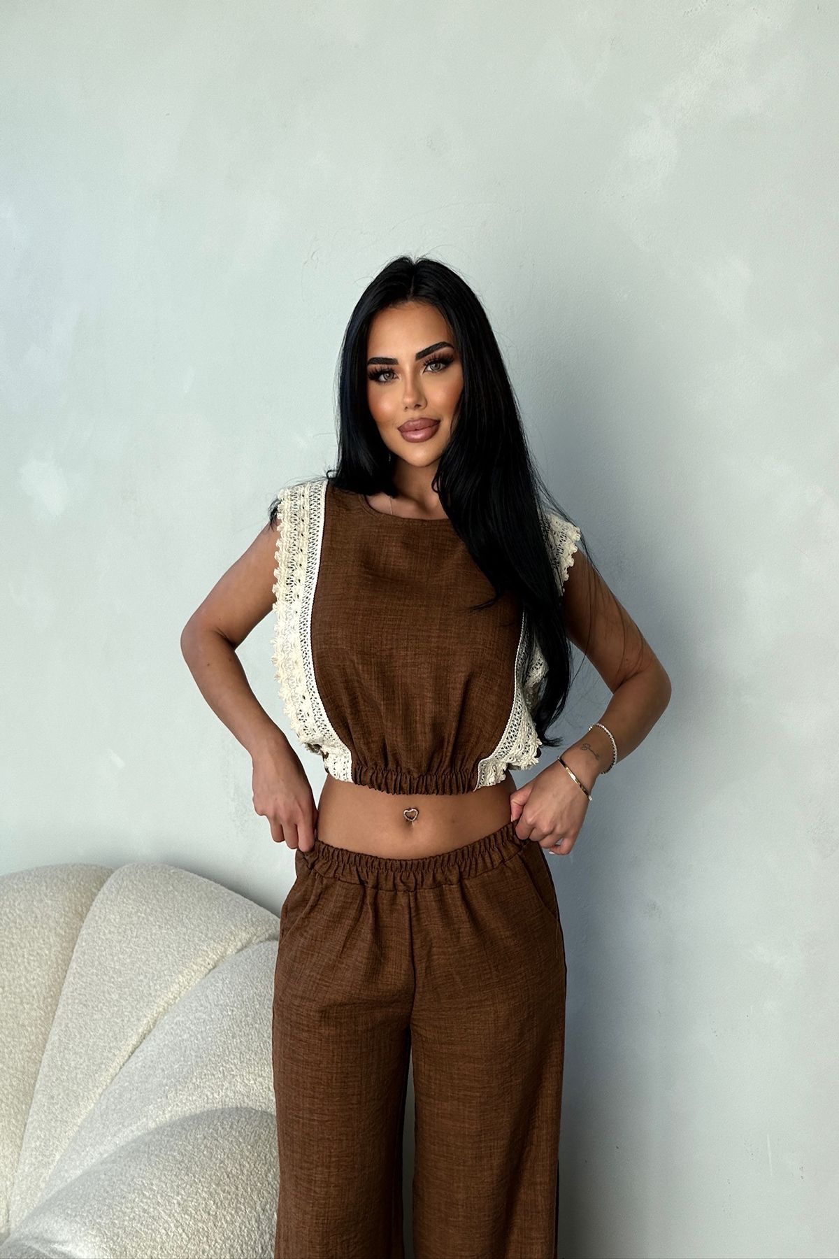 kamacibutik BİSİKLET YAKA DANTEL KOL DETAYLI TAKIM ELBİSE
