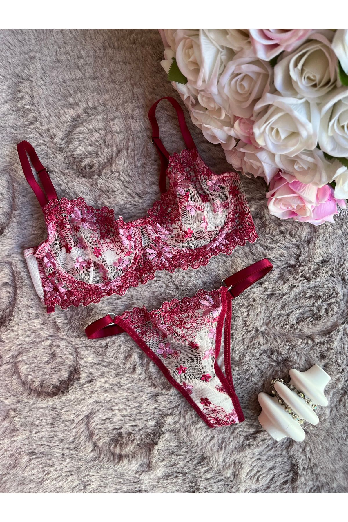 Sentientiss Pretty - Papatya Desenli Balenli B Cup Pembe İç Çamaşır Takımı