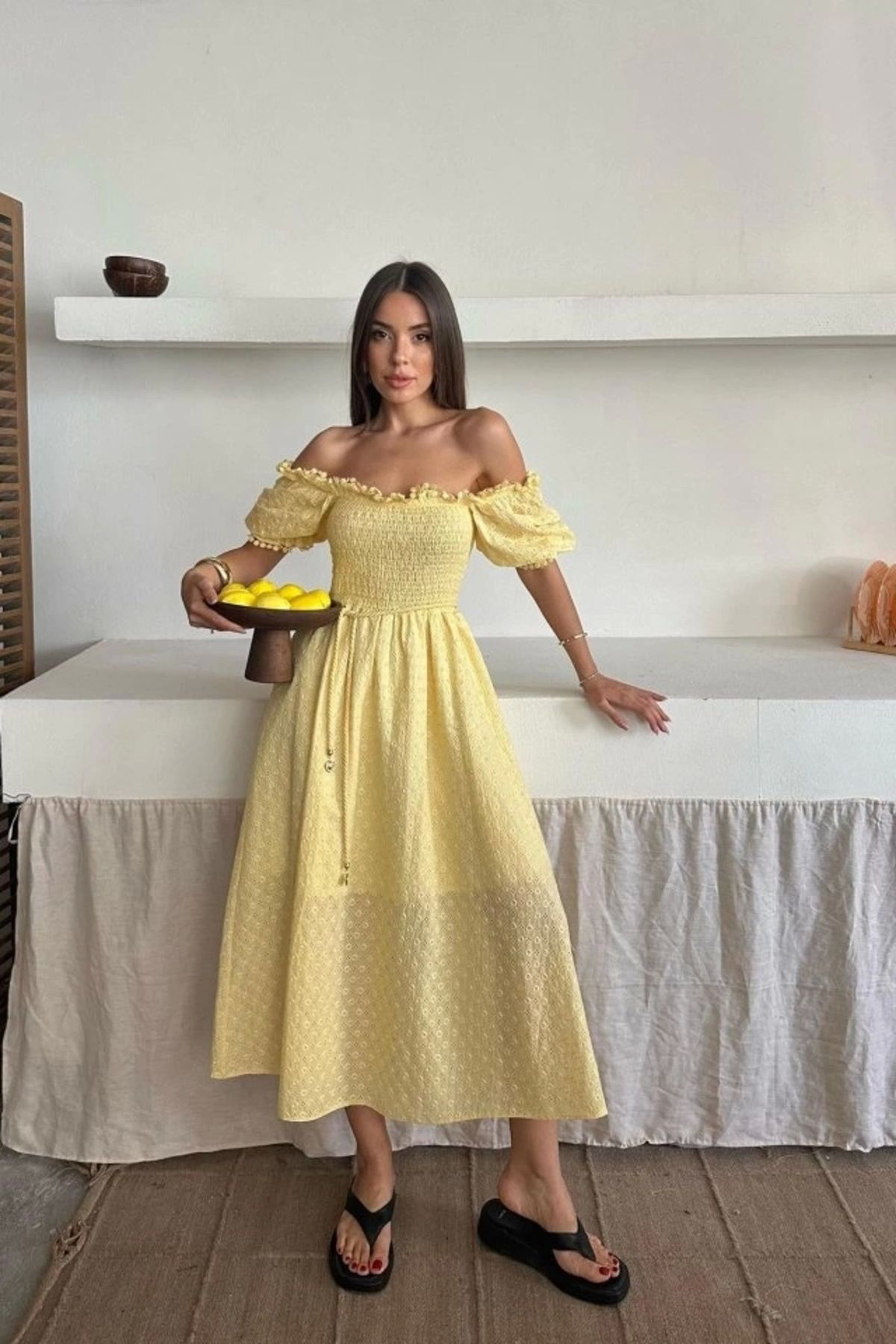 Butik Sarı Gipeli Brode Elbise