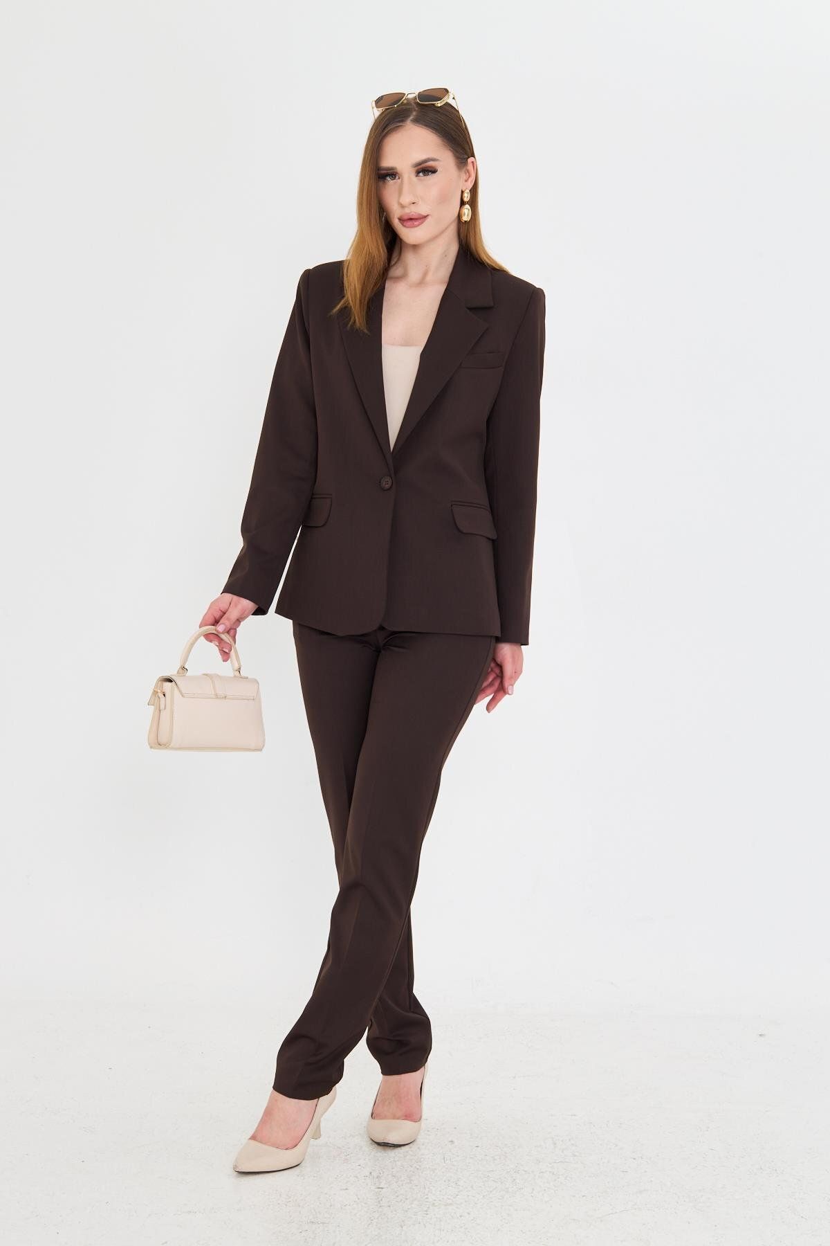 LOVELF-One Button Polyviscon Suit Brown 2