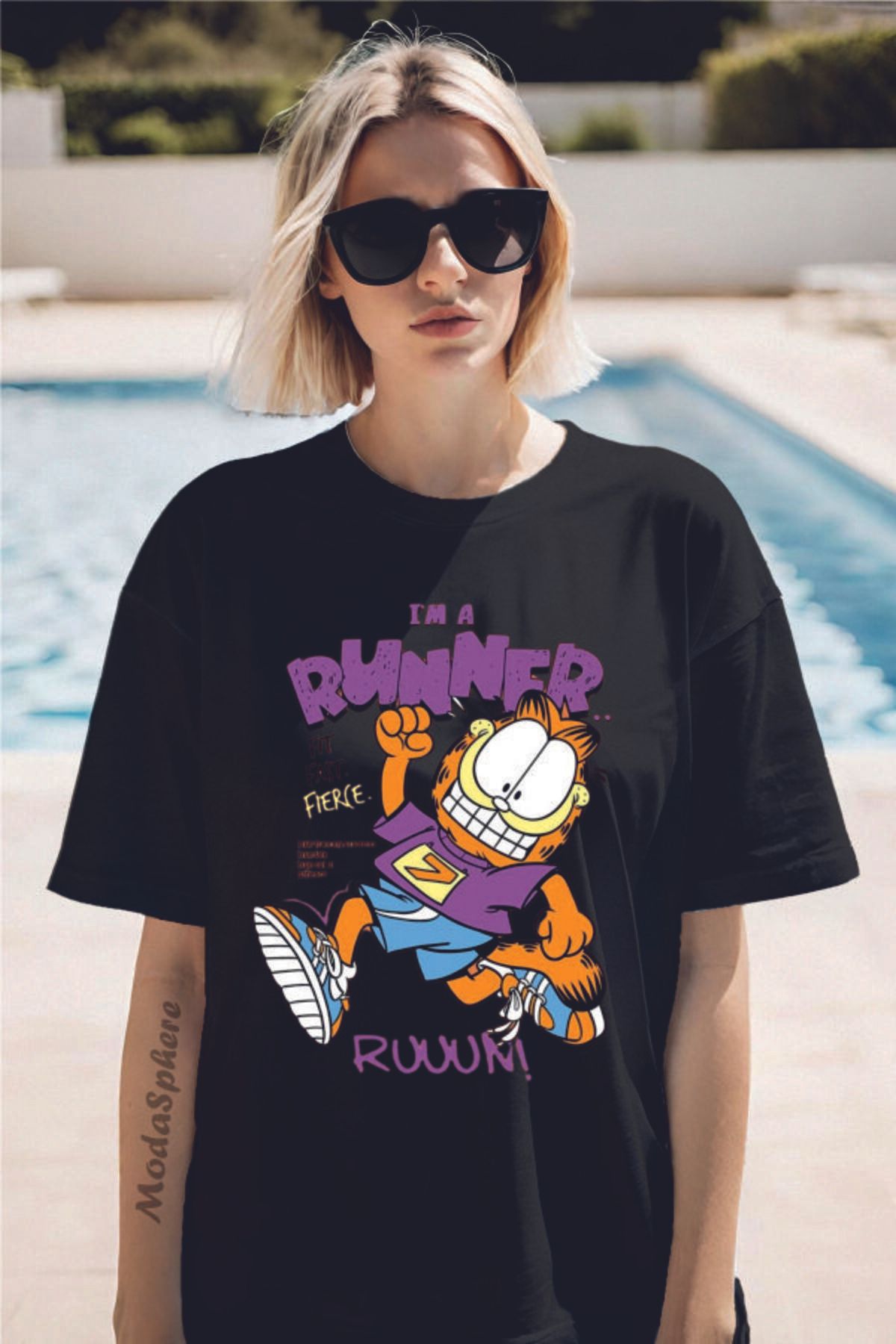 ModaSphere GARFIELD RUNNER Baskılı Bisiklet Yaka Unisex Oversize Tişört