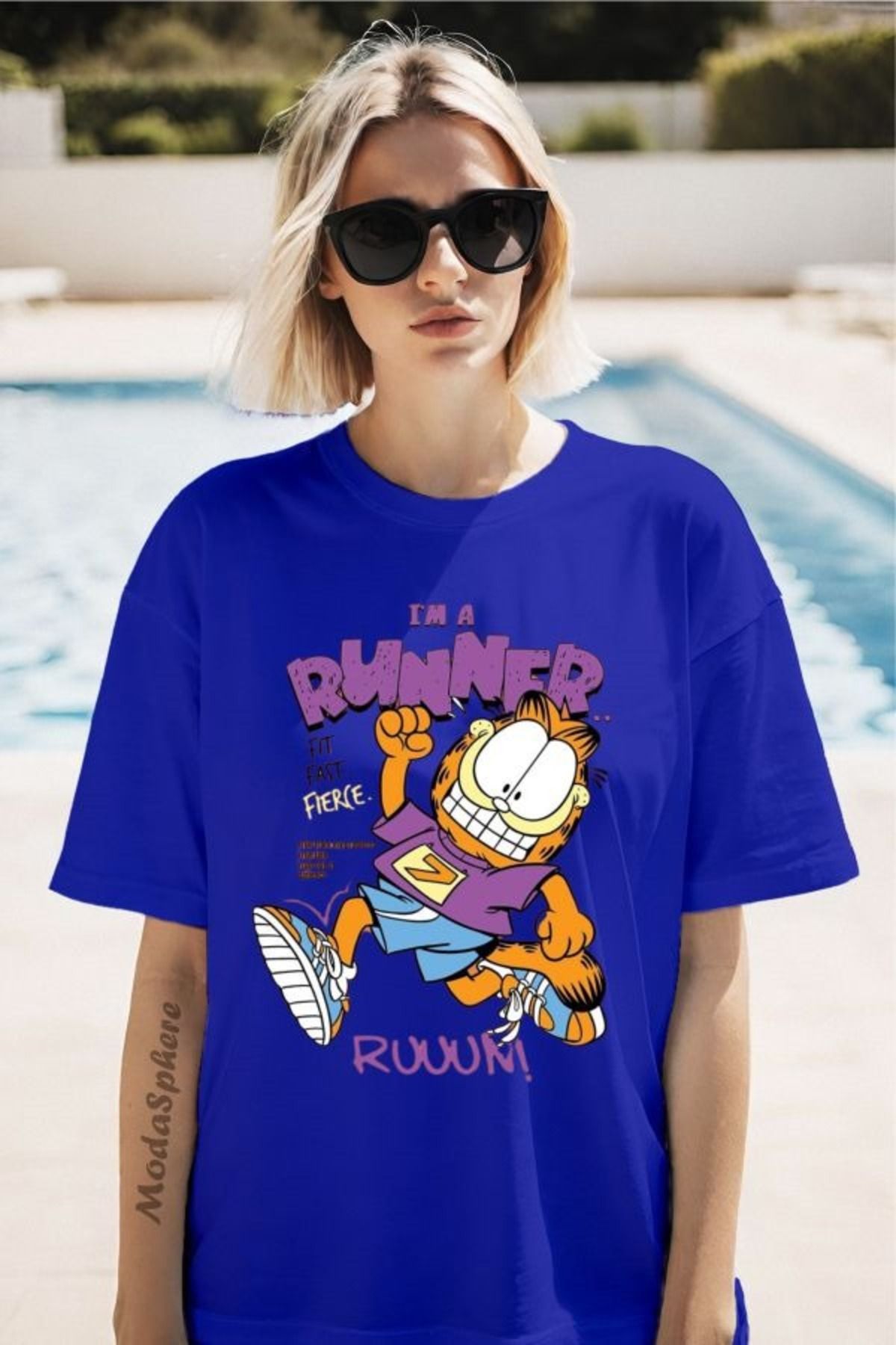 ModaSphere GARFIELD RUNNER Baskılı Bisiklet Yaka Unisex Oversize Tişört