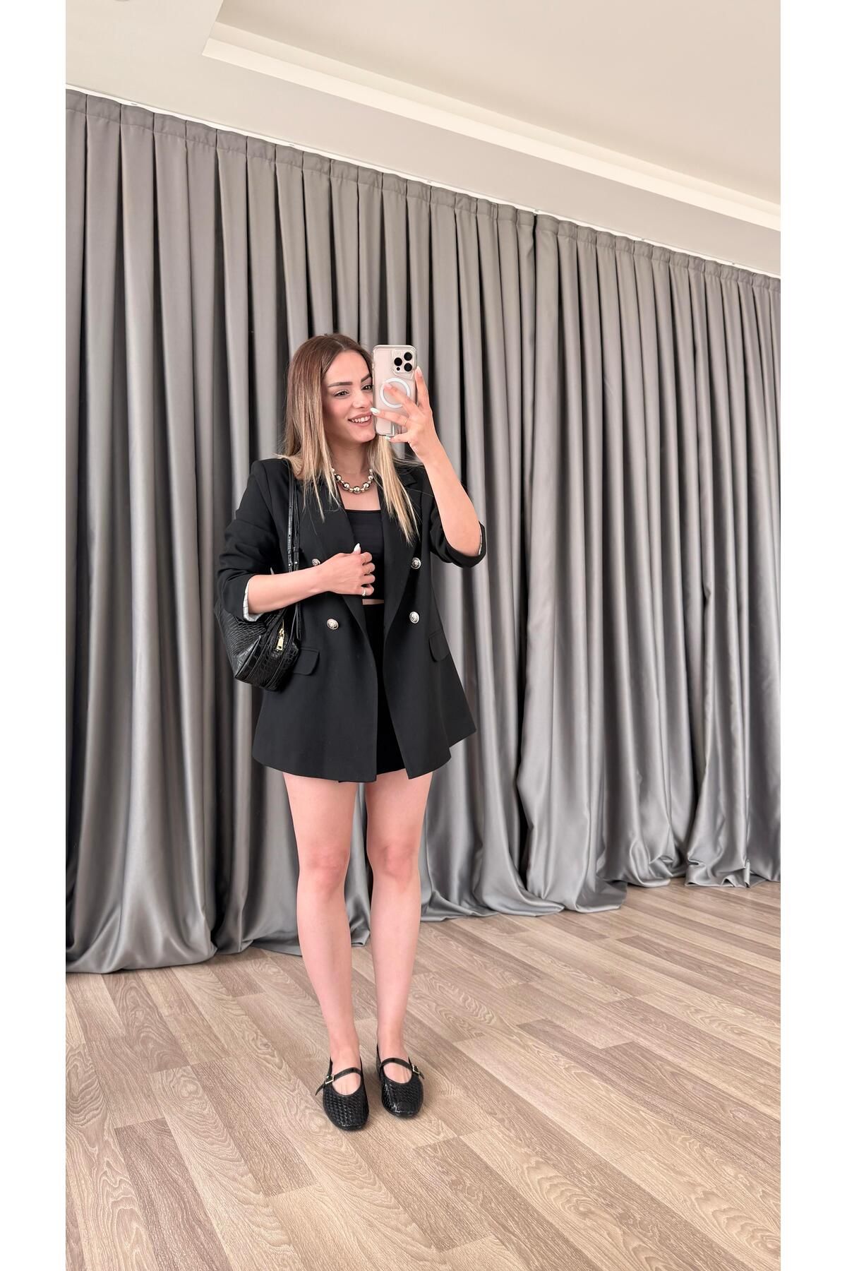 pelin yıldız butik Lizbon Gold Düğmeli Blazer Ceket