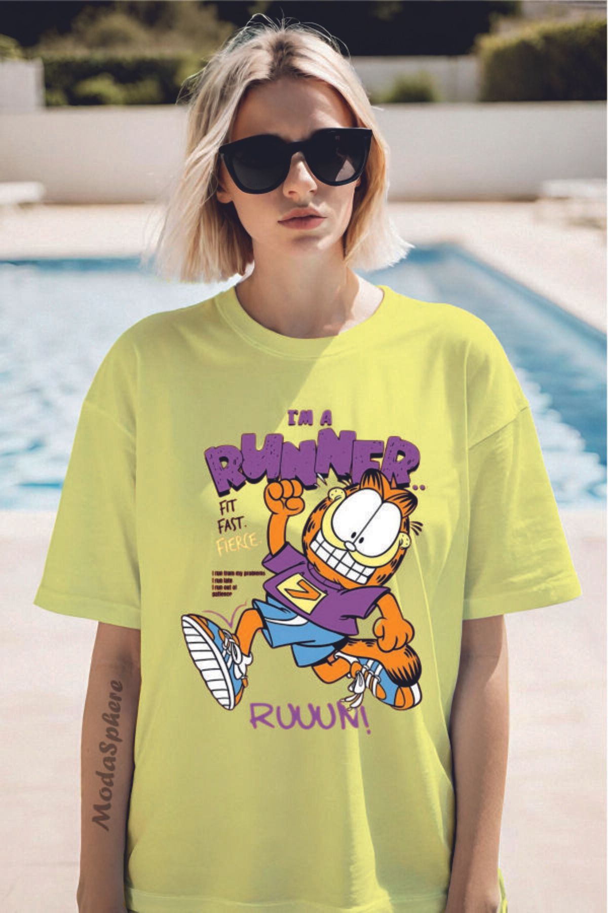 ModaSphere GARFIELD RUNNER Baskılı Bisiklet Yaka Unisex Oversize Tişört