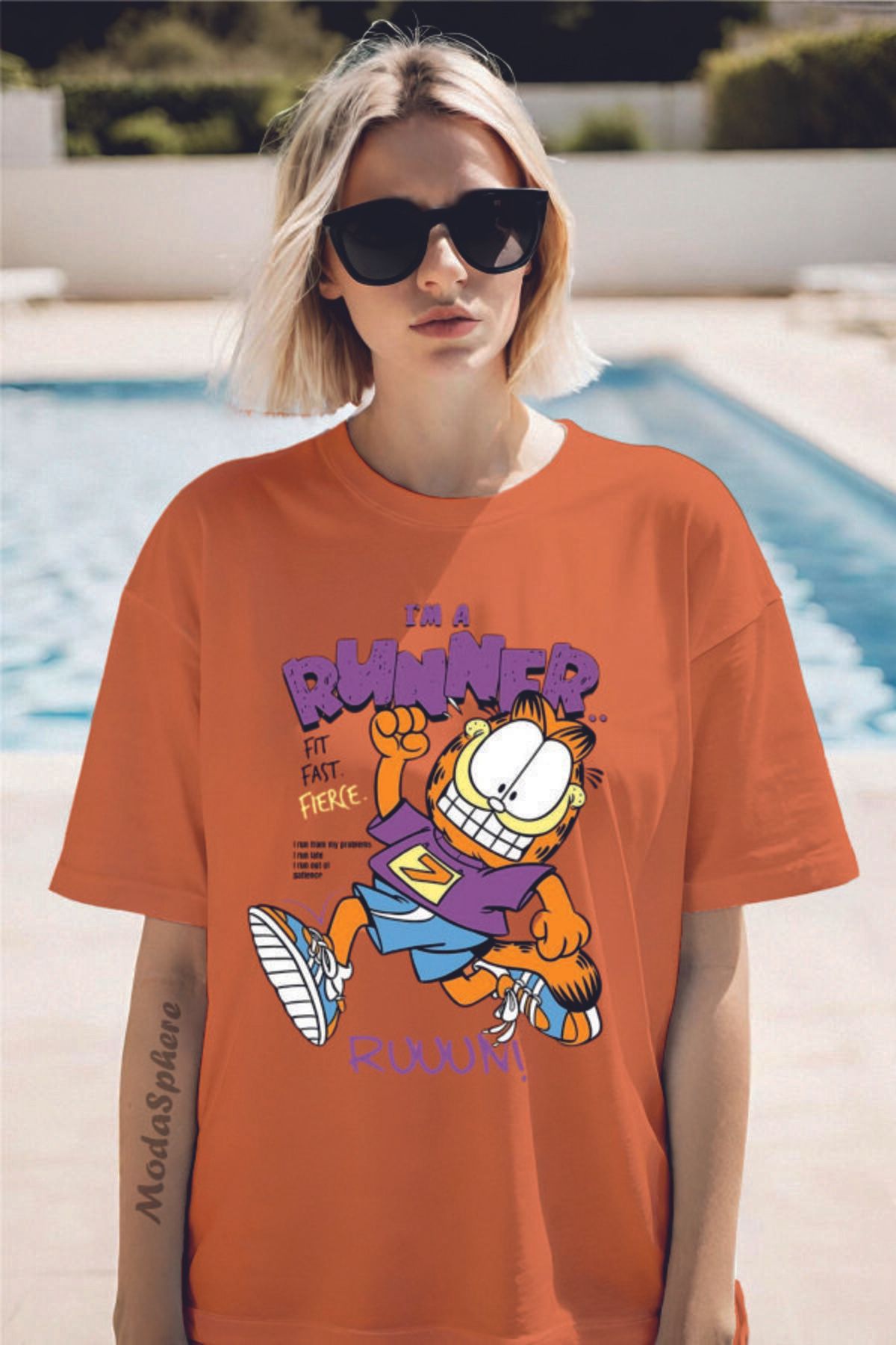 ModaSphere GARFIELD RUNNER Baskılı Bisiklet Yaka Unisex Oversize Tişört