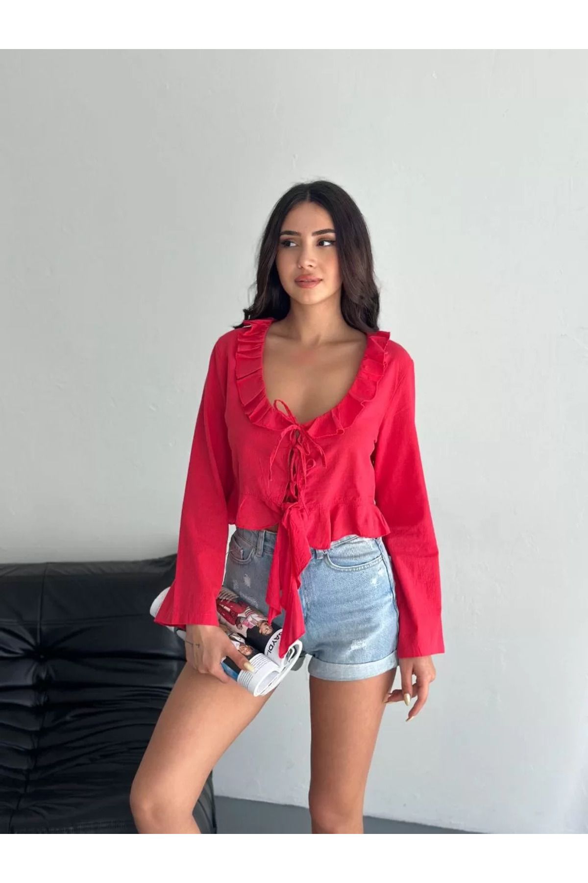 C&Z Collection Keten Uzun Kol Bağacık Detaylı Bluz - Kırmızı