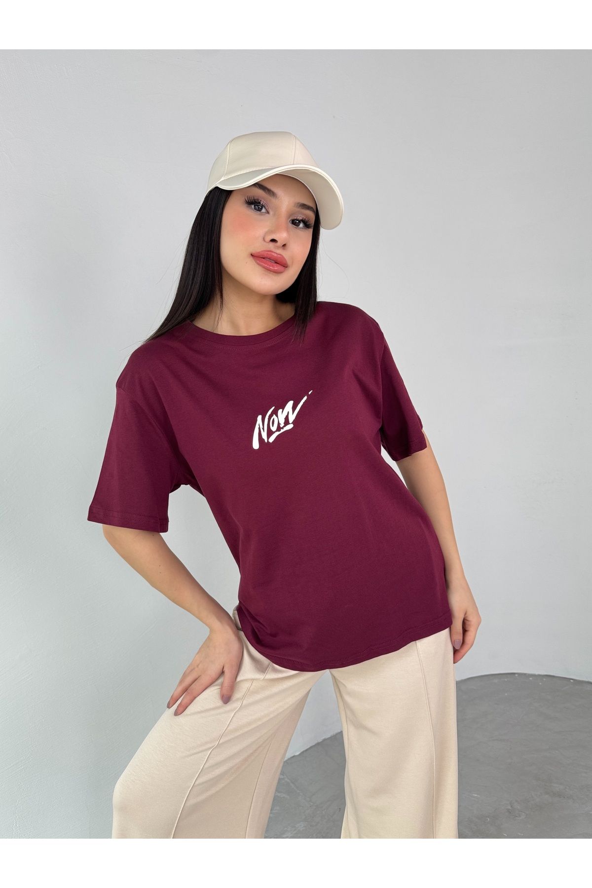 Cappmoda T-928 Bordo Now Yazı Kabartma Baskılı Pamuklu Salaş Tişört