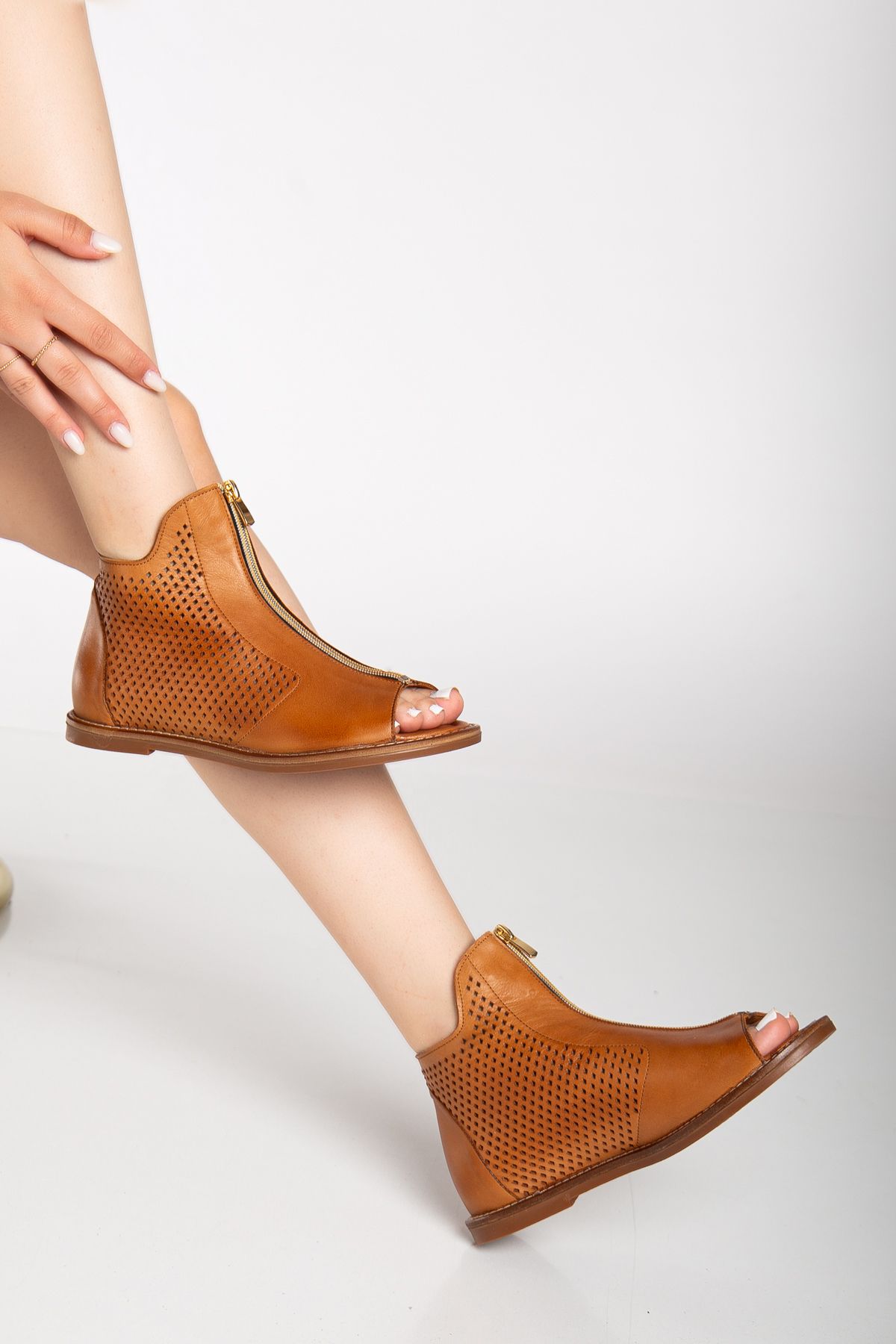 Elile Shoes Hakiki Deri 35 Numaradan 41-42-43-44 Numaraya Kadar Lazer Delikli Yazlık Bot