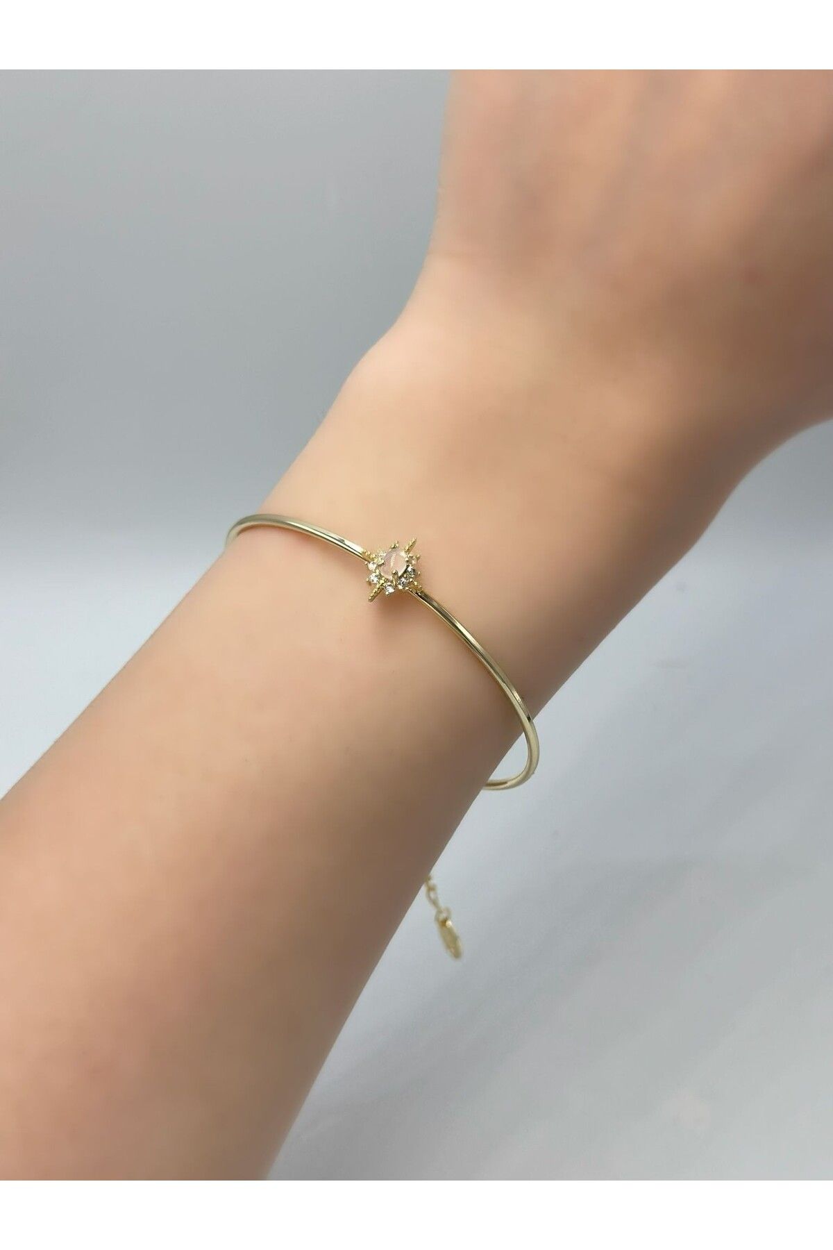 MyladyAccessoriess Pembe Taş Detaylı Kutup Yıldızı Çelik Kelepçe
