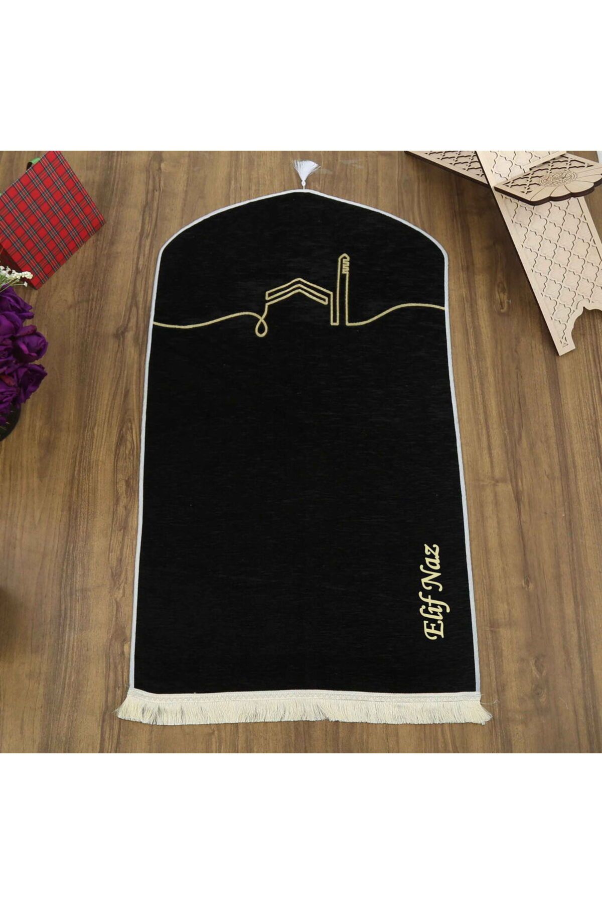 İkranur El Kuba Lüks Astarlı Biyeli Seccade İsimli Siyah (66X125cm) 565 gr