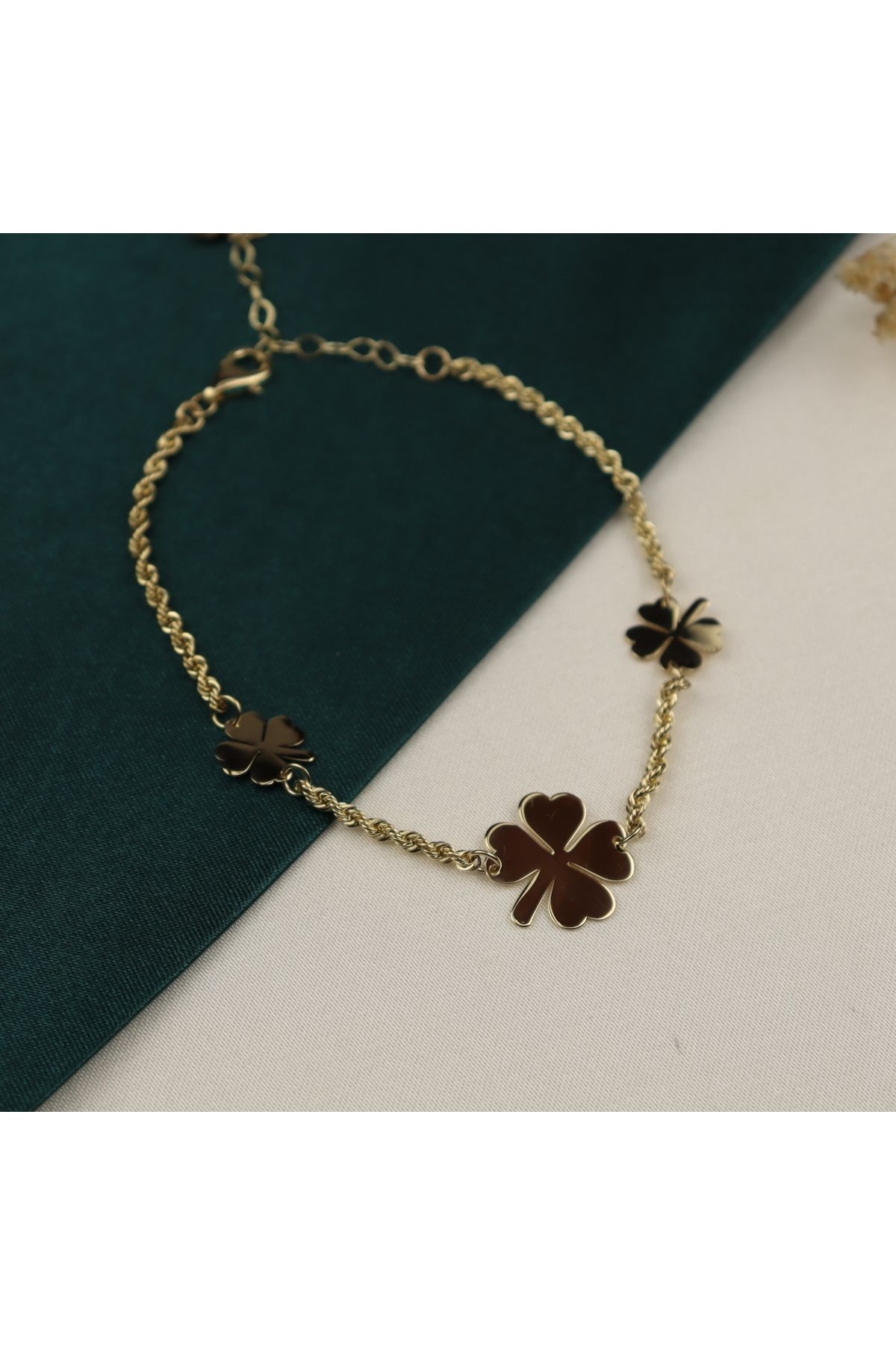NEW'ORO JEWELRY 14 Ayar Altın Dört Yapraklı Yonca Bileklik – 3.09 Gram