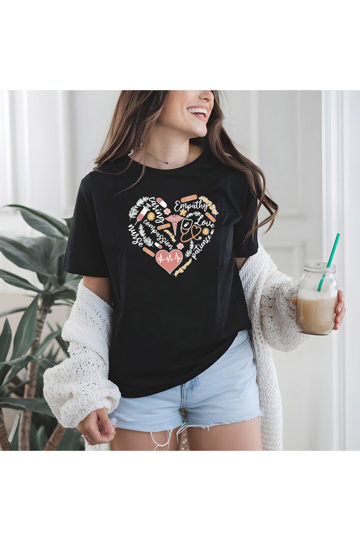 giftkonsept Nurse Emphaty Love Hemşire Hediyelik %100 Pamuklu Regular Siyah Tişört
