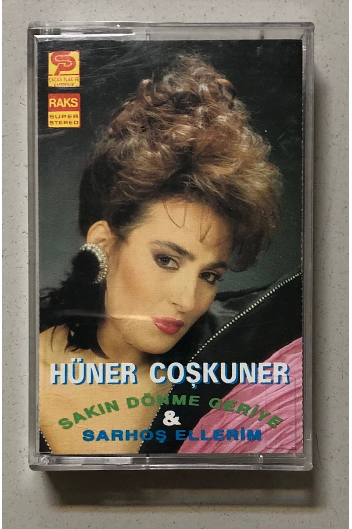 Plakevi İzmir Hüner Coşkuner Sakın Dönme Geriye & Sarhoş Ellerim Kaset (Orjnal Dönem Kağıt Baskı Kaset)