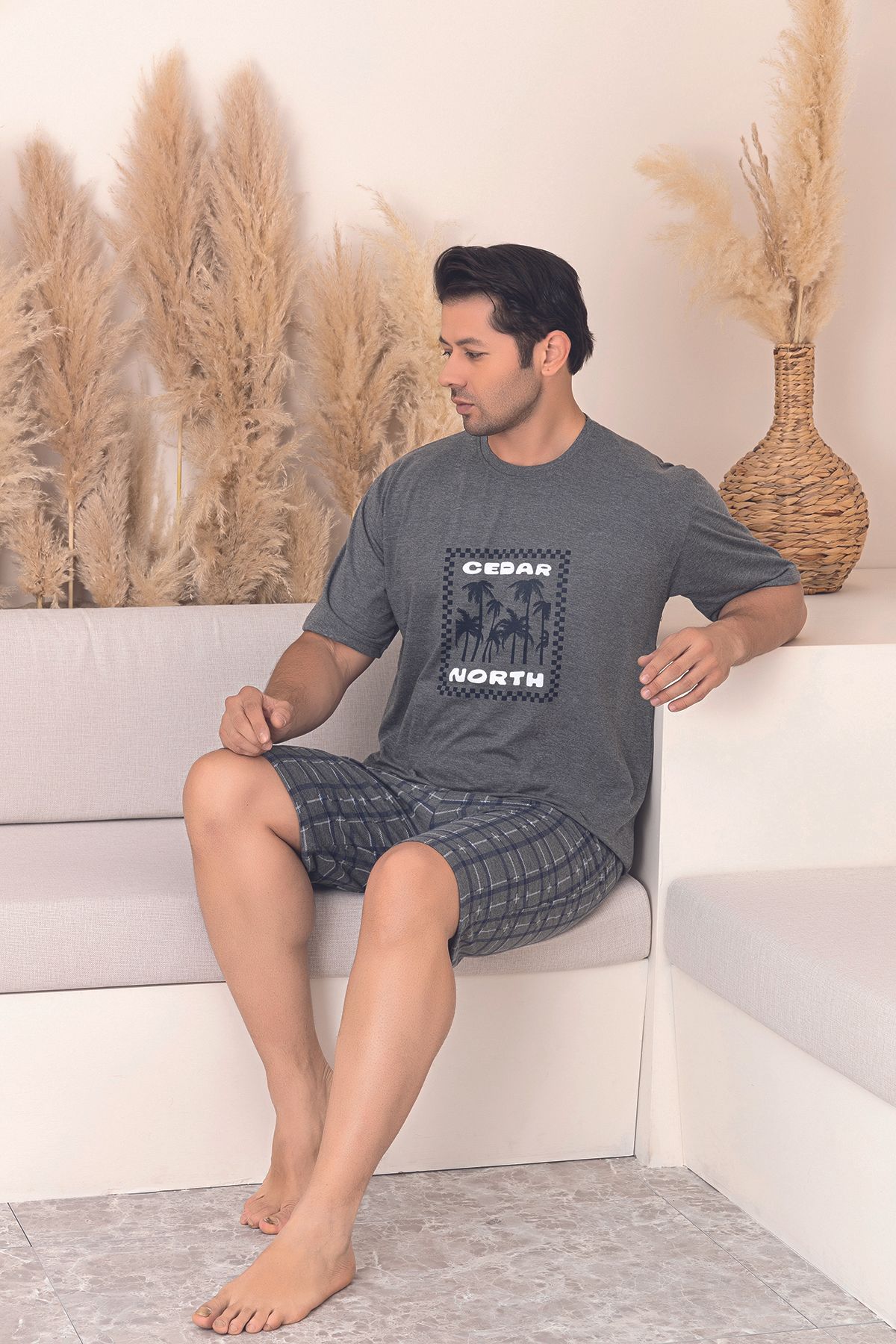 Sude HOMEWEAR ERKEK DESENLİ KISA KOL ŞORTLU PİJAMA TAKIMI