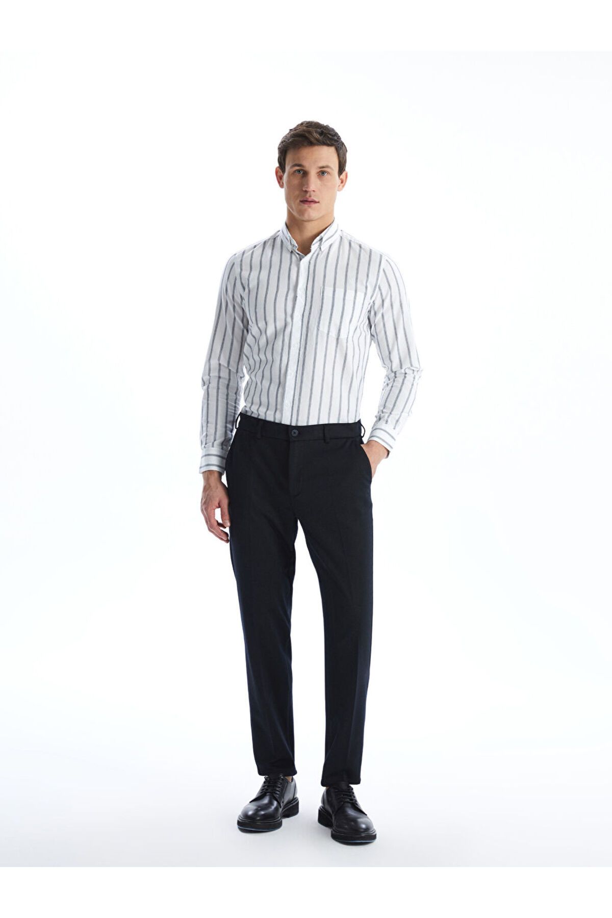 LC Waikiki LCWAIKIKI Classic Lacivert Dar Kalıp Erkek Chino Pantolon S5FG89Z8NVY25