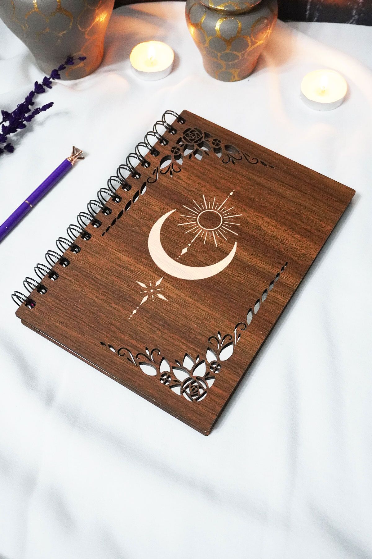 markcat Ay Güneş Ahşap Kapaklı Defter - Çizgili Defter - 60 yaprak (120 sayfa) - A5 15x21 cm