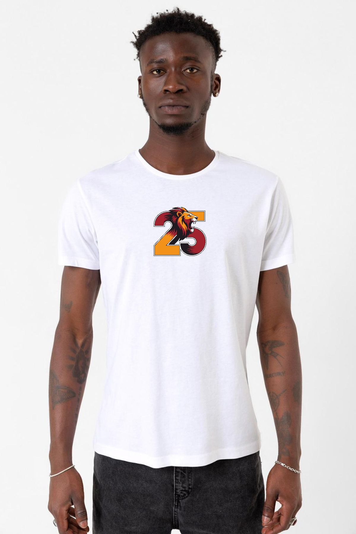 Tshirthane 25 Aslan Beyaz Erkek Bisikletyaka Tshirt