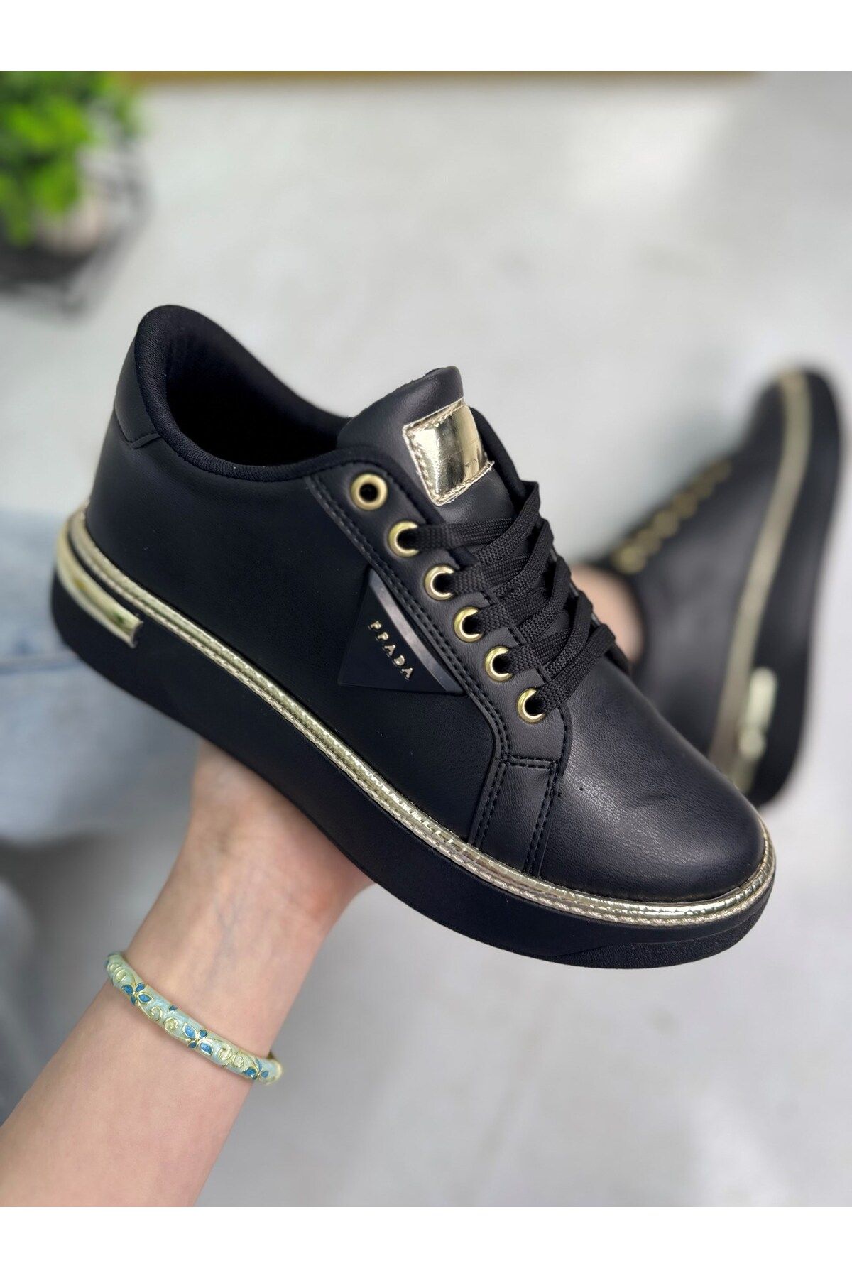 Nstil Günlük Kadın Spor Ayakkabı Ppada Model Gold Detaylı Bağcık Hafif Kalın Ortopedik Taban Sneaker 327