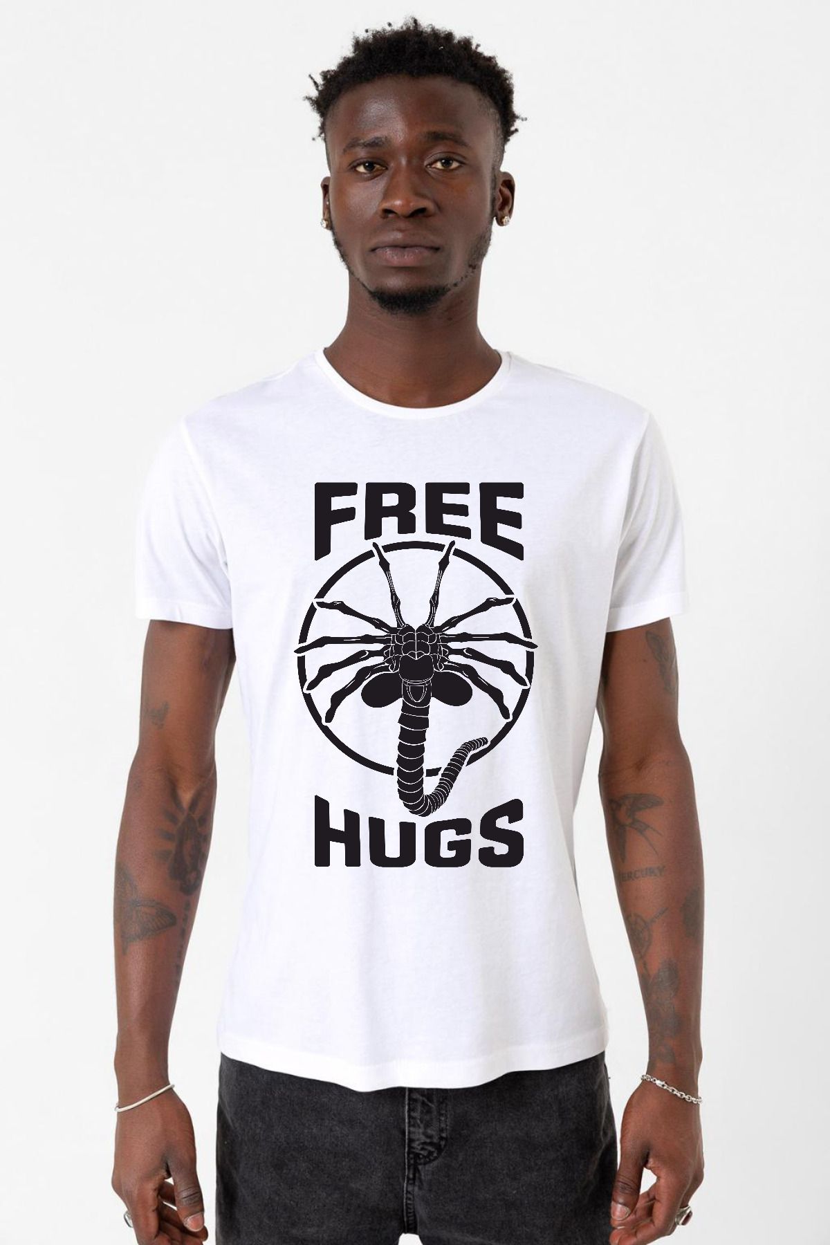 Tshirthane Free Facehugger Hugs Beyaz Erkek Bisikletyaka Tshirt