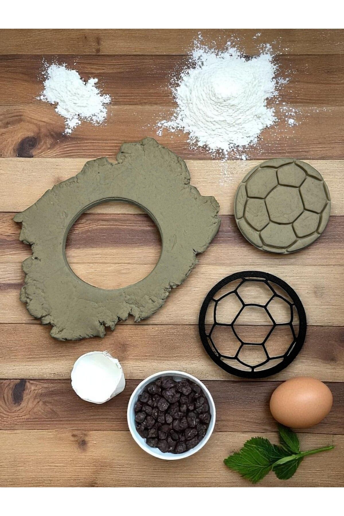 AlisTech Futbol Topu Kurabiye Kalıbı-8CM