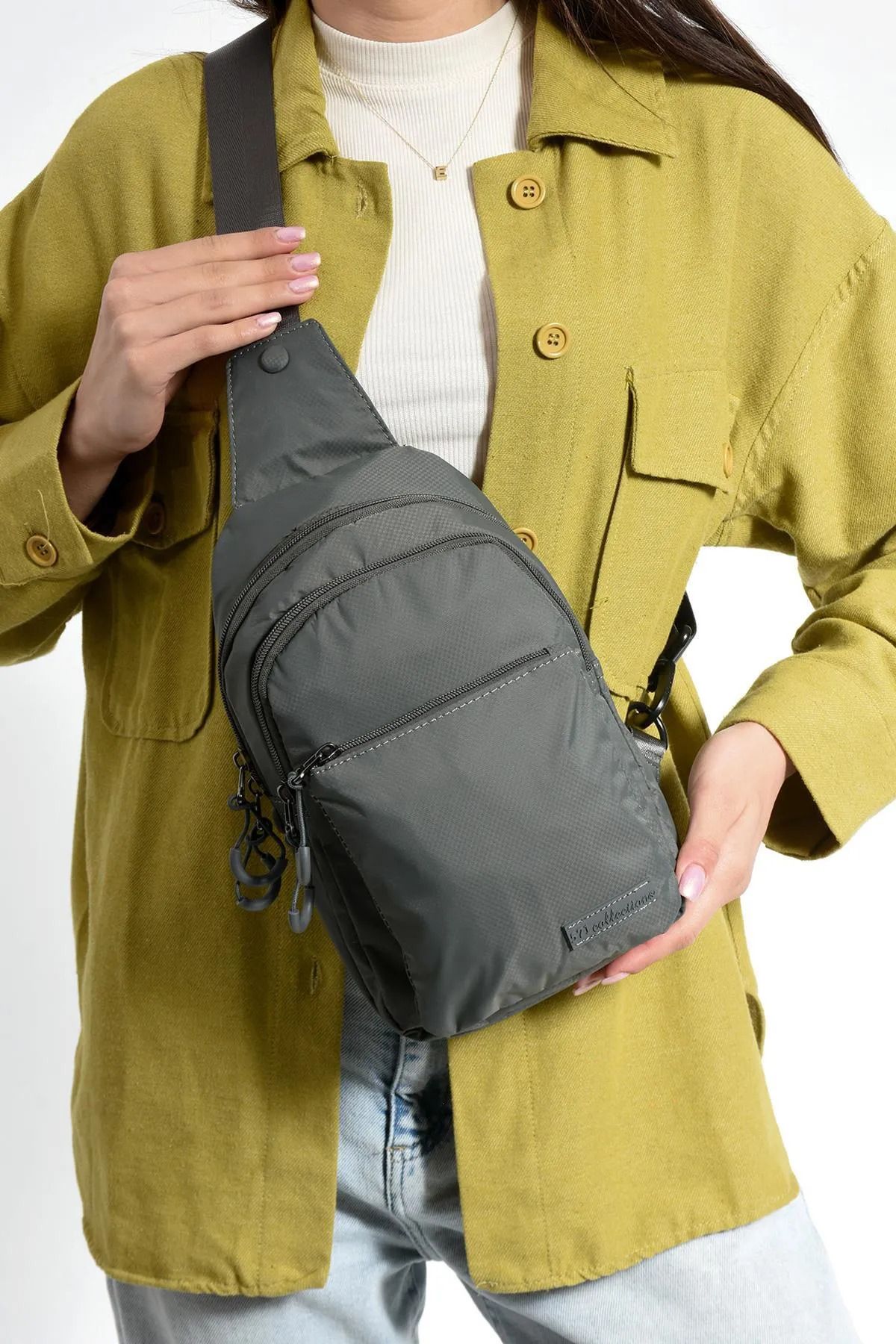 yuzuco Üç Bölmeli Unisex Göğüs (Bodybag) Çantası (Model: 571-9N)