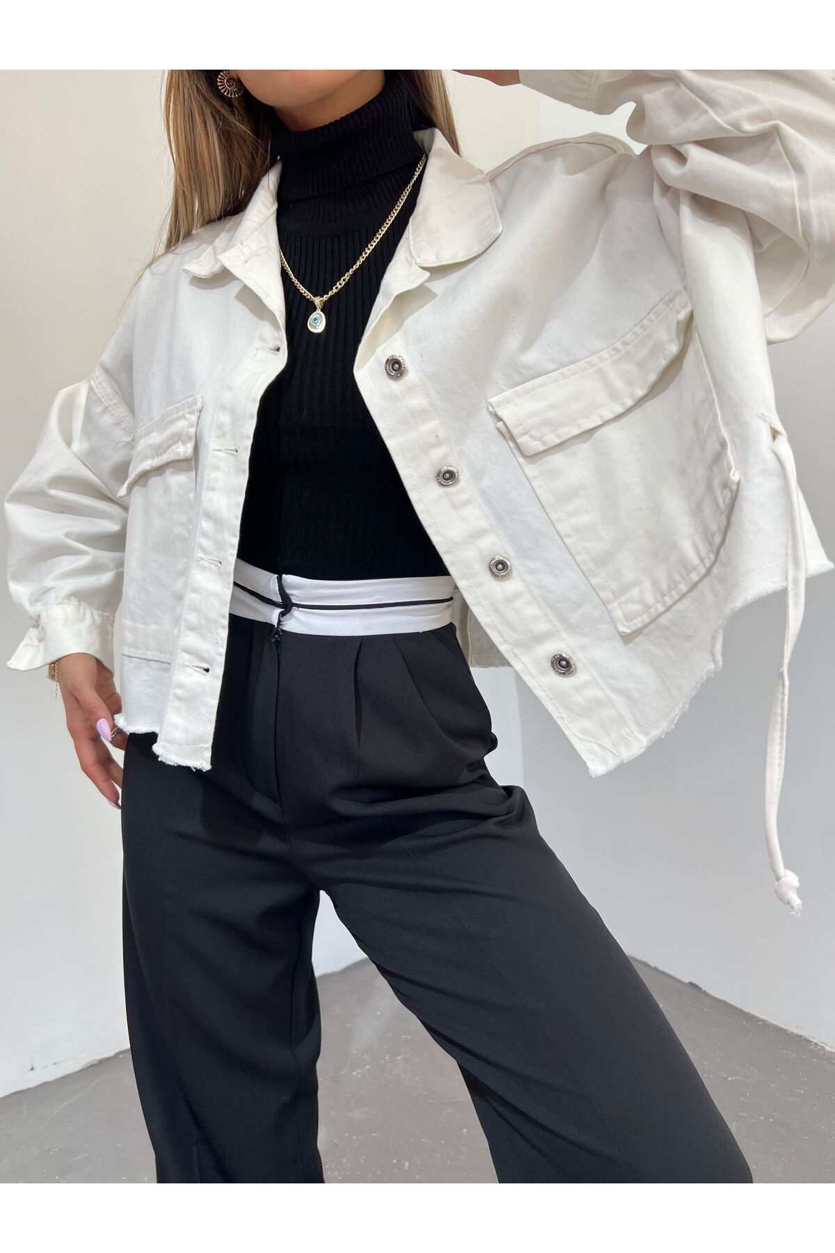 Pink Stil Geniş Cepli Oversize Püsküllü Denim Ceket