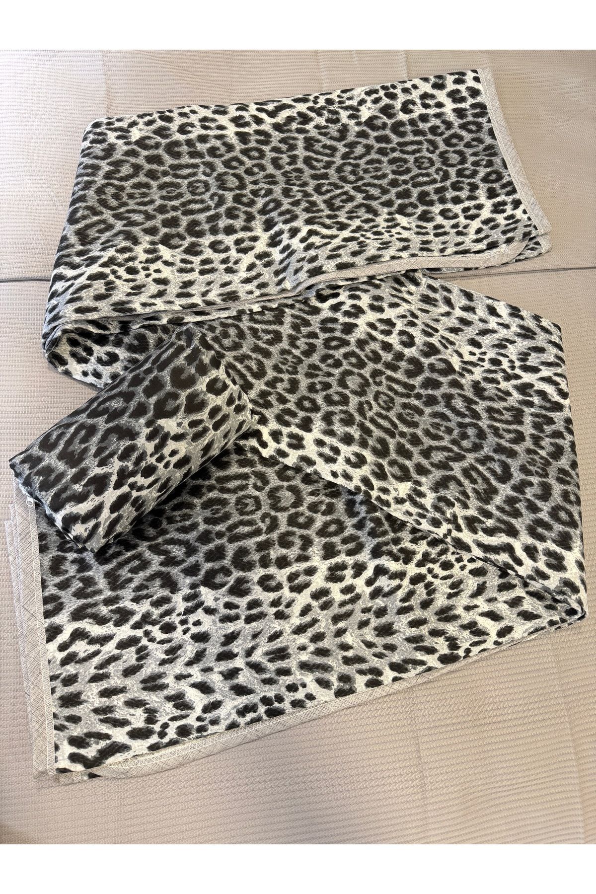 ŞENER HOME-Leopard Patterned Sheet Elastic Double Pique Set 7