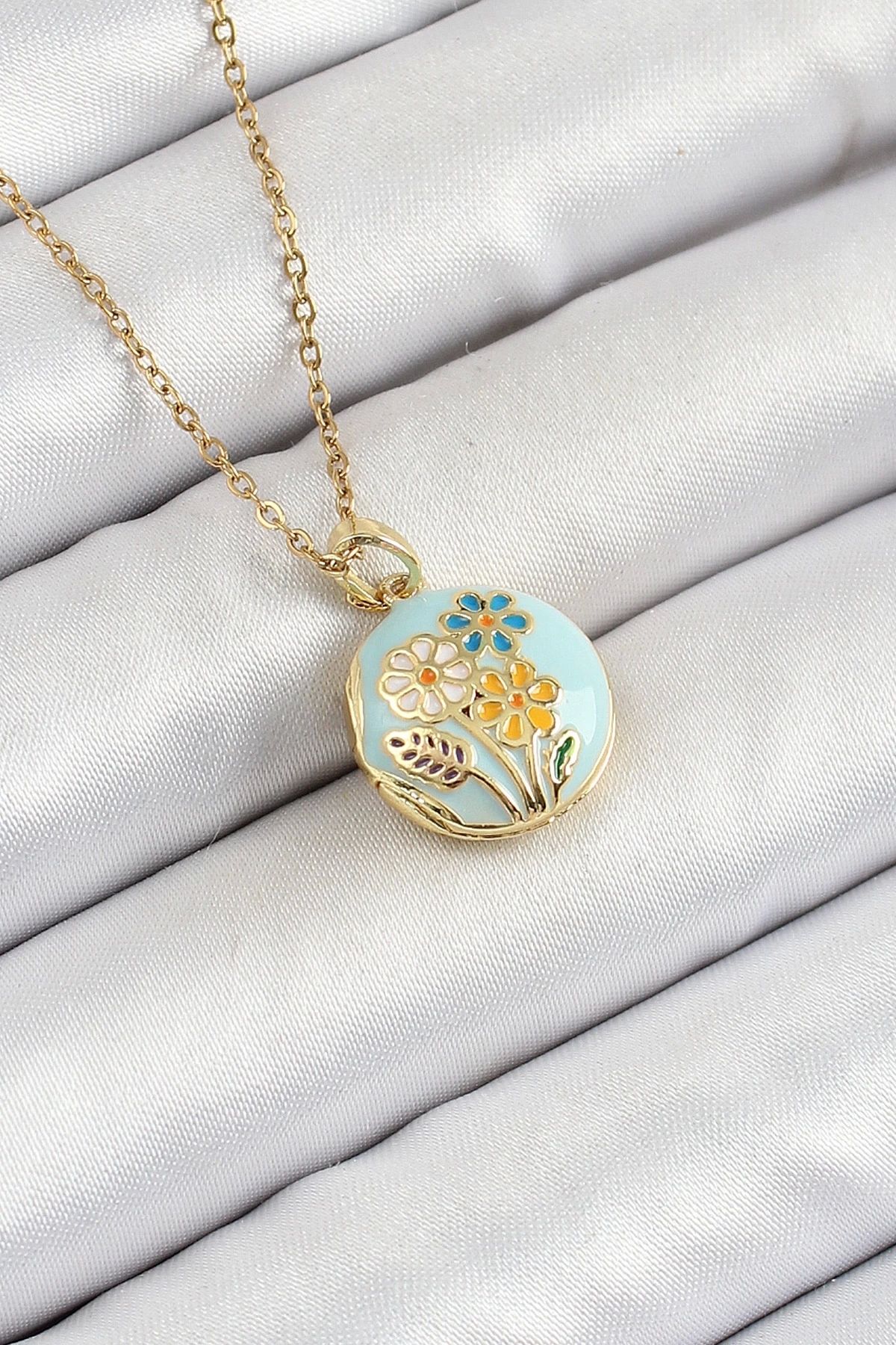 No8 Home 316L Çelik Zincir Açılabilir Sanatsal Vintage Çiçek Model Gold Renk Kadın Kolye