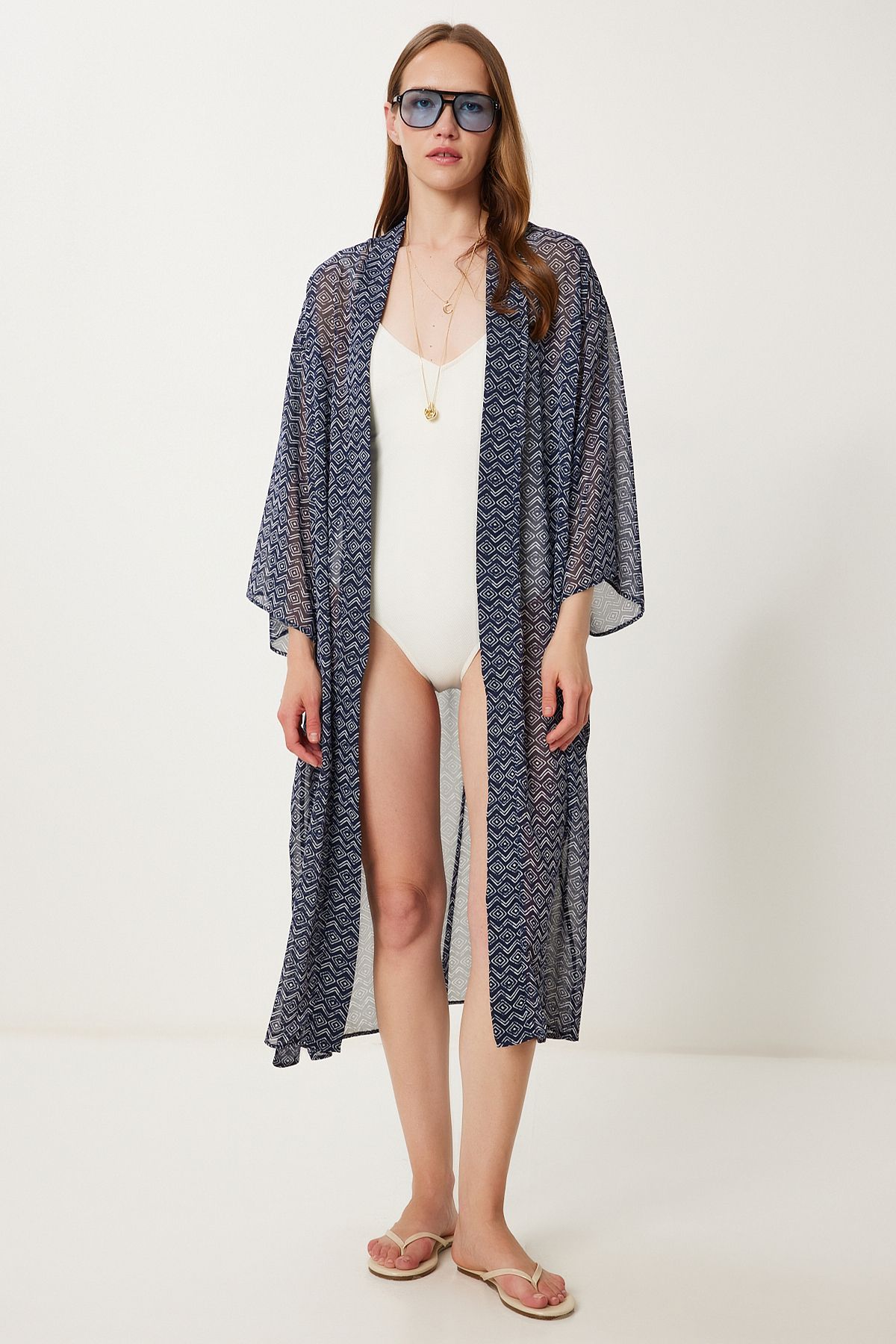 Kadın Lacivert Beyaz Desenli Kuşaklı Şifon Kimono FG00021
