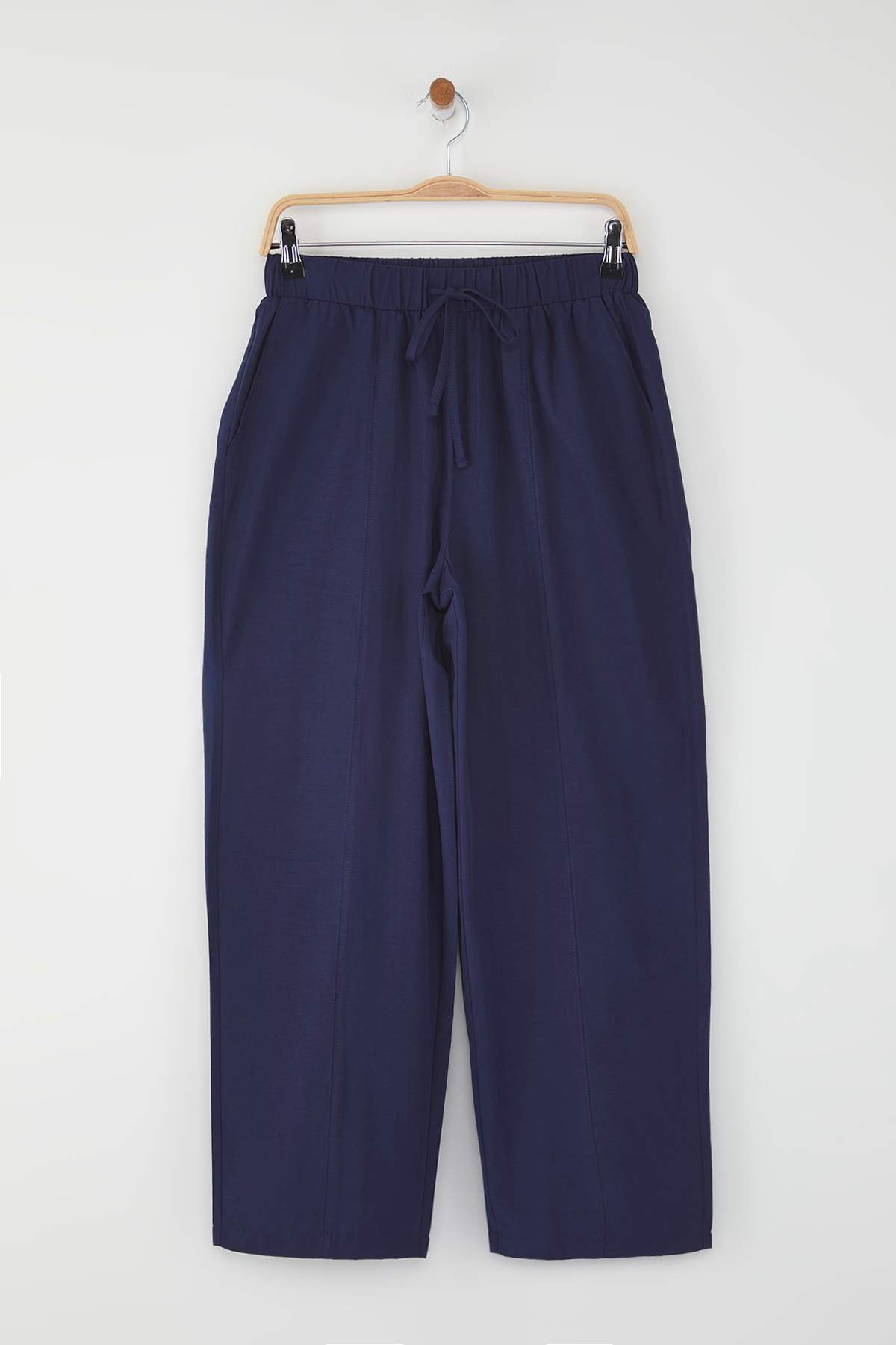 Trendyolmilla  Lacivert Mat Dokulu Beli Lastikli Pantolon TWOSS25PL00120 - Görsel 6