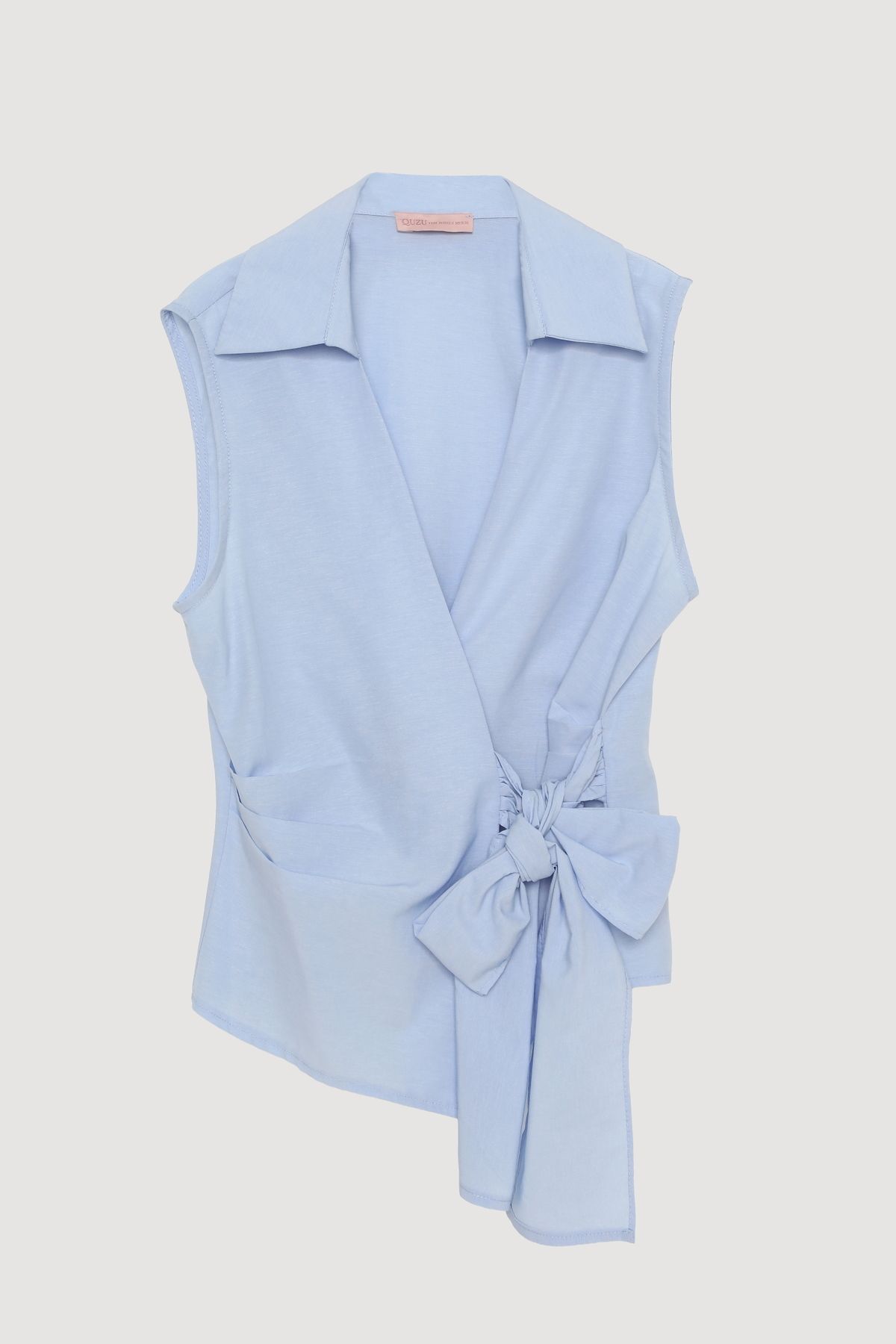 Quzu-Blouse with Lace-Up Front 2