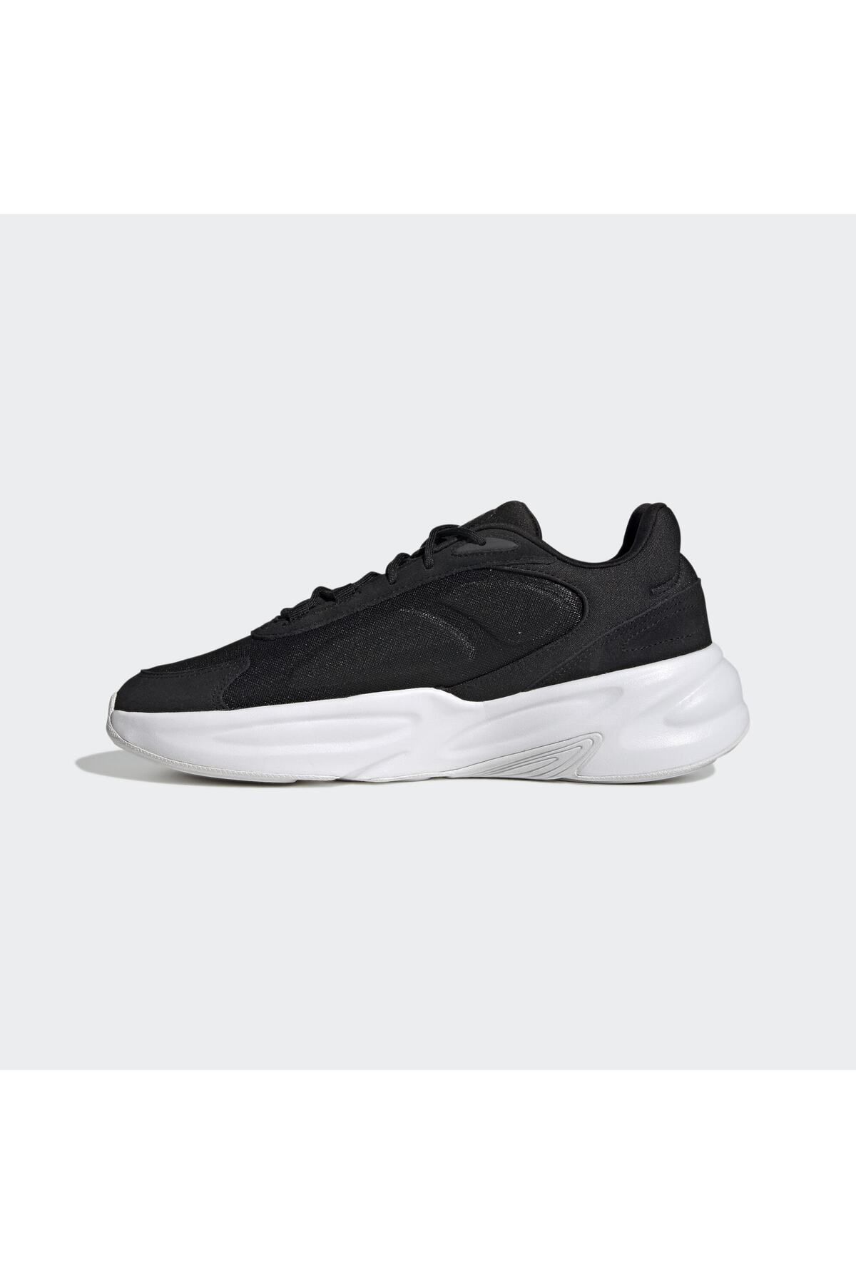 اسنیکر چند رنگ مردانه کفش كتانى ورزشى مدل Ozelle Cloudfoam آدیداس adidas