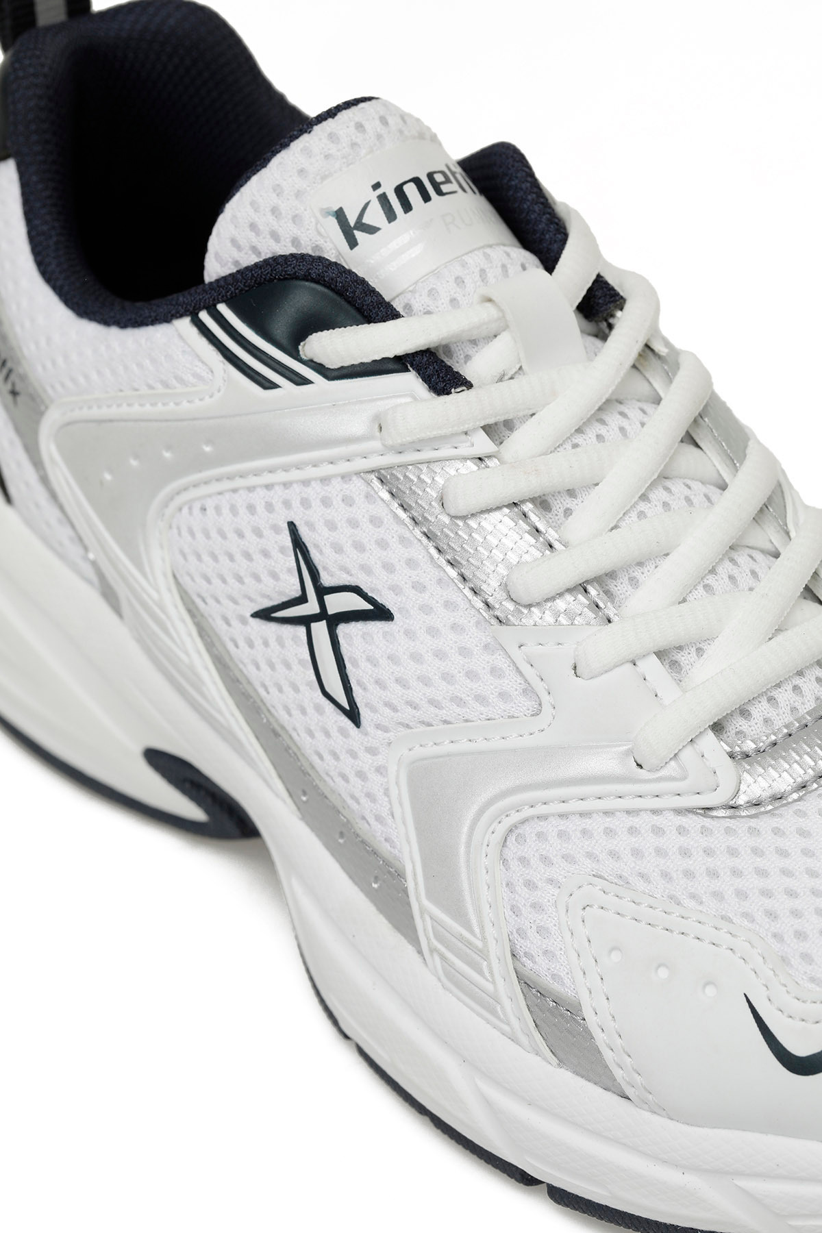 Kinetix-Spera Tx 5Fx White Unisex Running Shoes 7