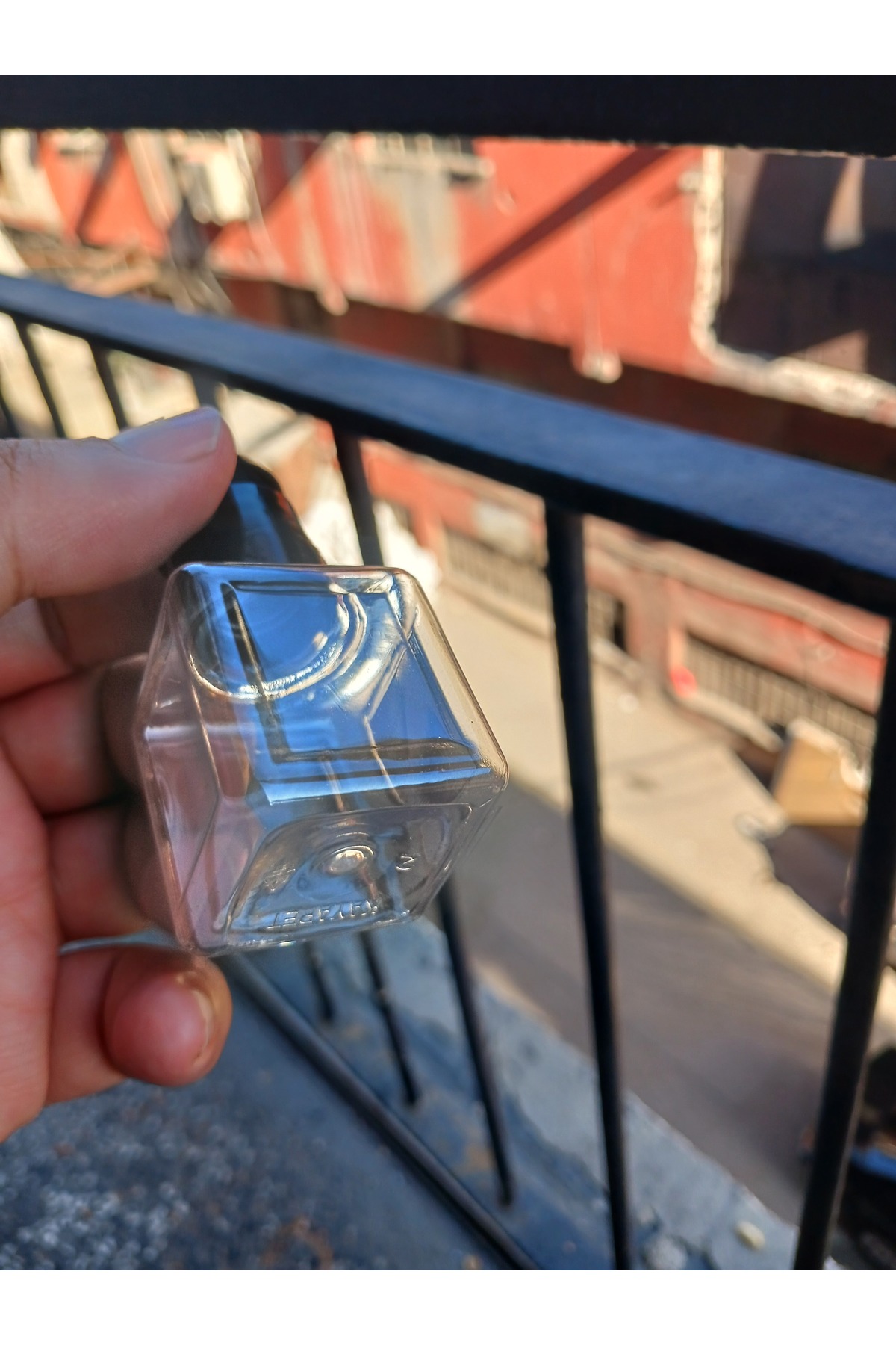 KAYAPETLASTİK 20 ADET .BEBEK KOLONYA ŞİŞESİ. BOŞ FLİPTOP KAPAKLI PLASTİK ŞİŞE. SEYAHAT BOY. 35 ML. fotoğrafı 4 (önizleme)
