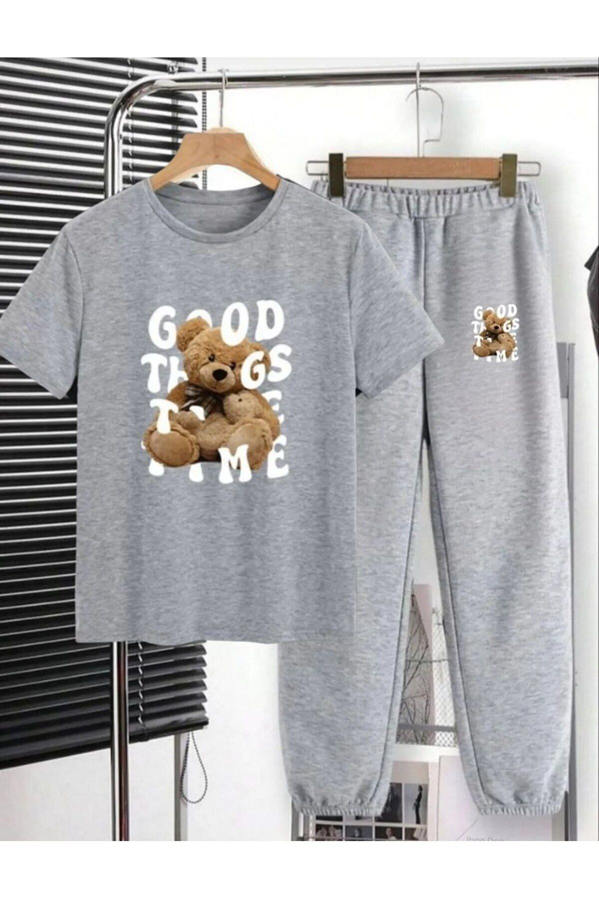REBRAND Oversize Kadın T-shirt Takımı - Baskılı Alt Üst Eşofman Takım