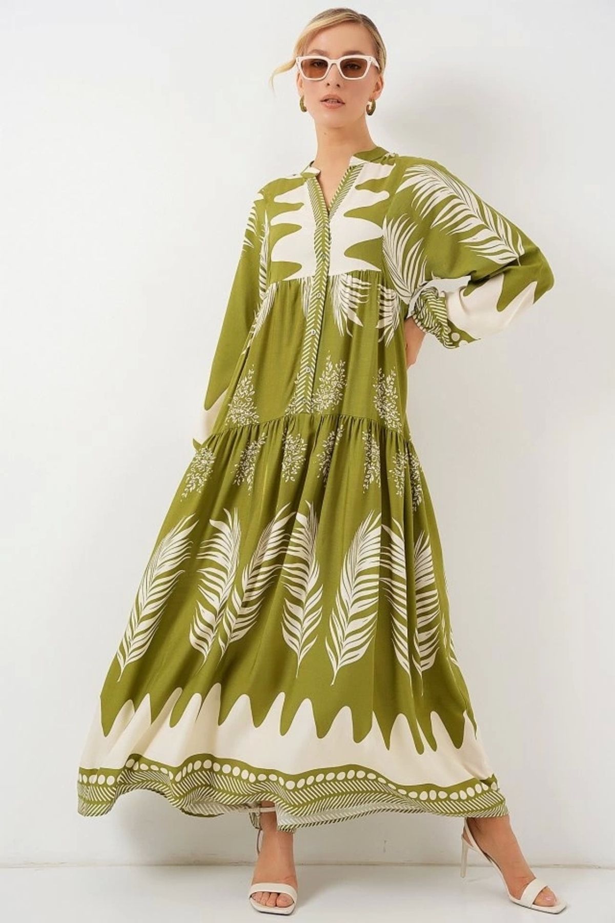 Butik 2423 Otantik Desenli Tesettür Elbise - Mint Yeşili