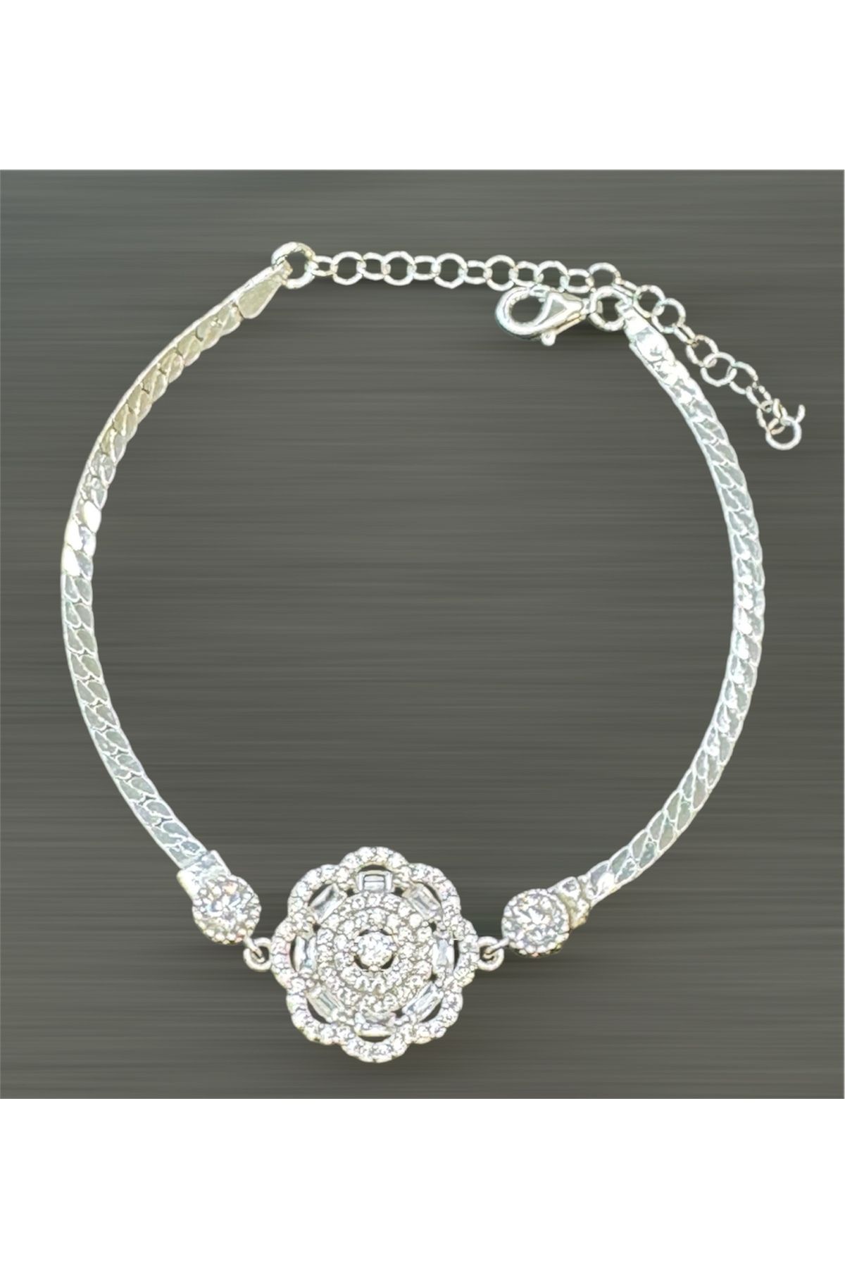 lolajewelry luxury style zirkon taşlı çiçek motifli 925 ayar gümüş bileklik