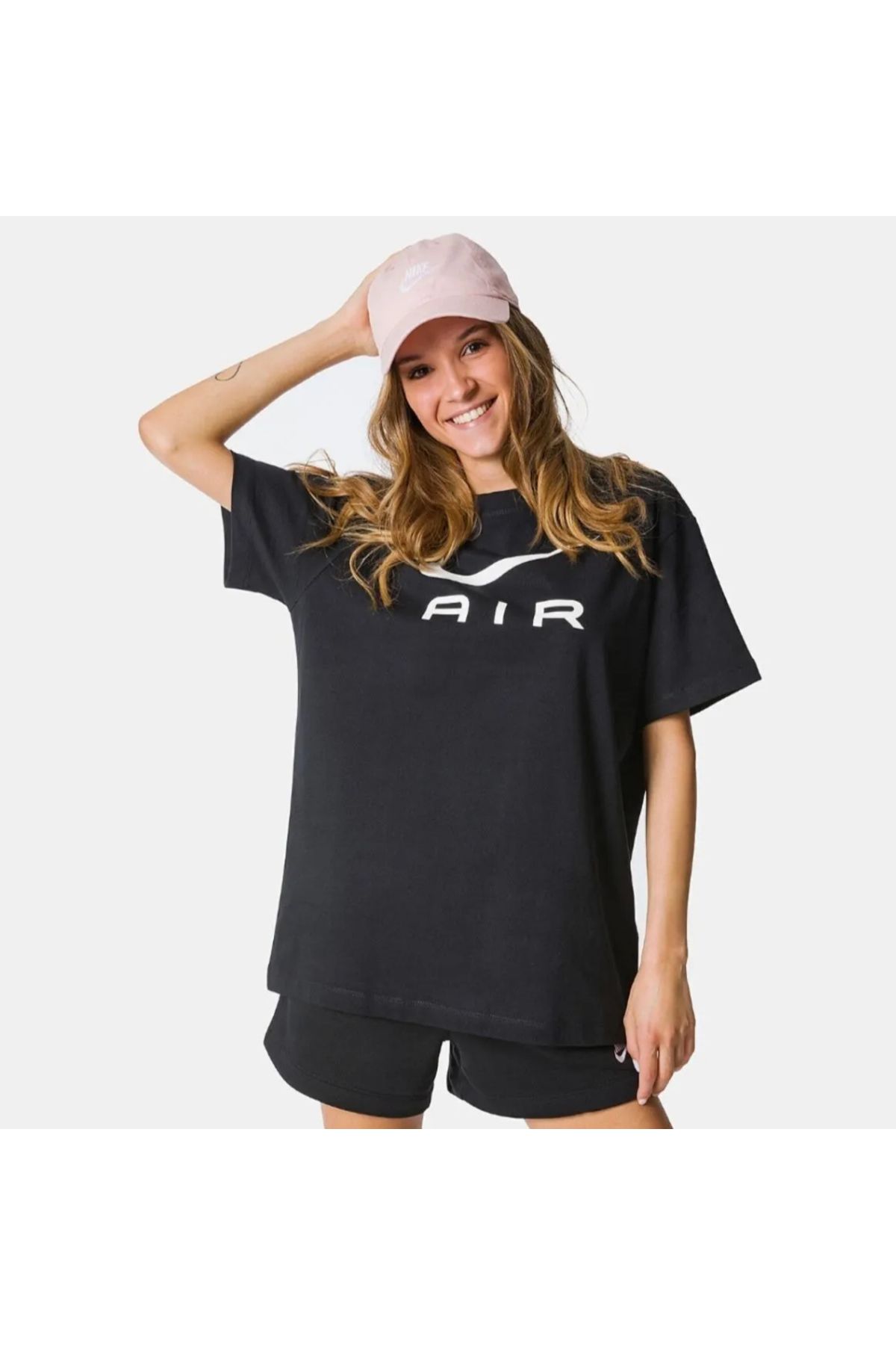 Nike Sportswear Air Graphic Boyfriend Short-Sleeve Kadın Tişört KZY SPORT