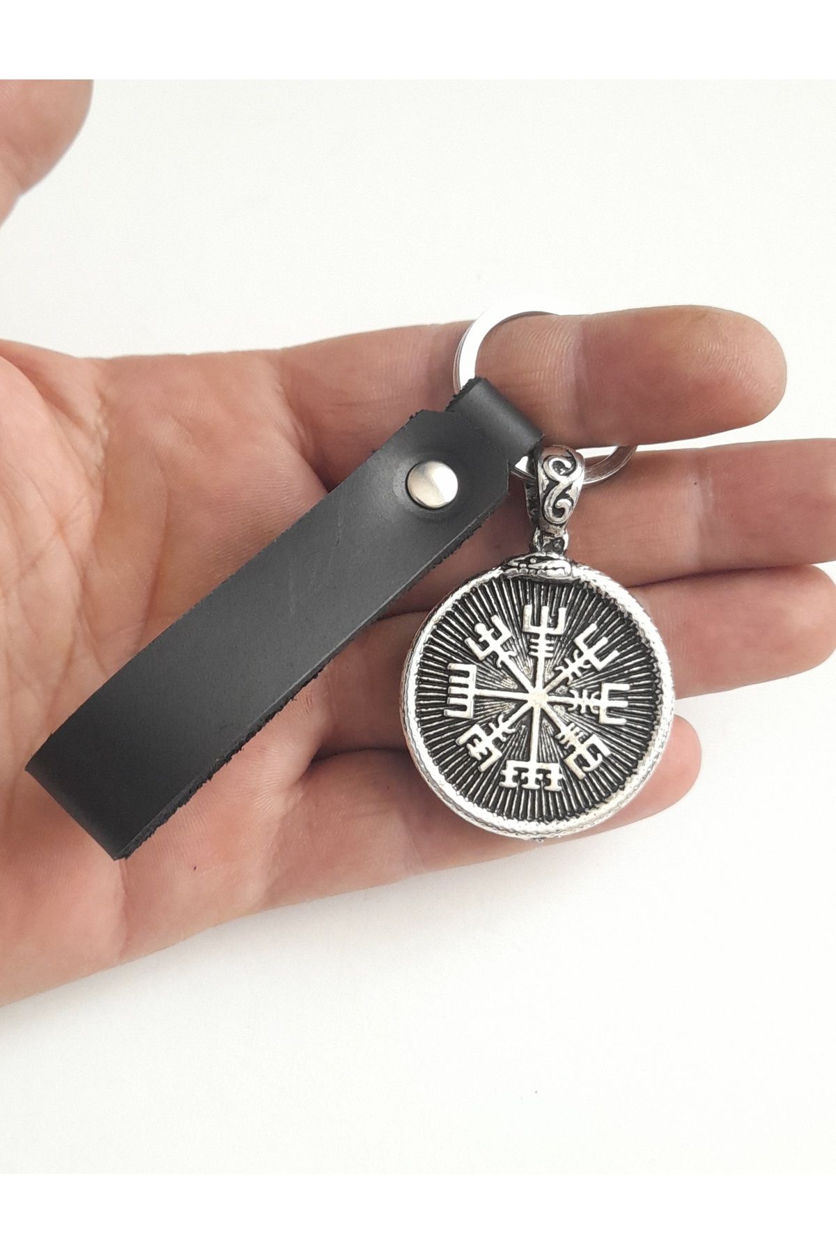 AB Takı Pusula Vegvisir Premium Sembol Moda Siyah Gerçek Deri Anahtarlık