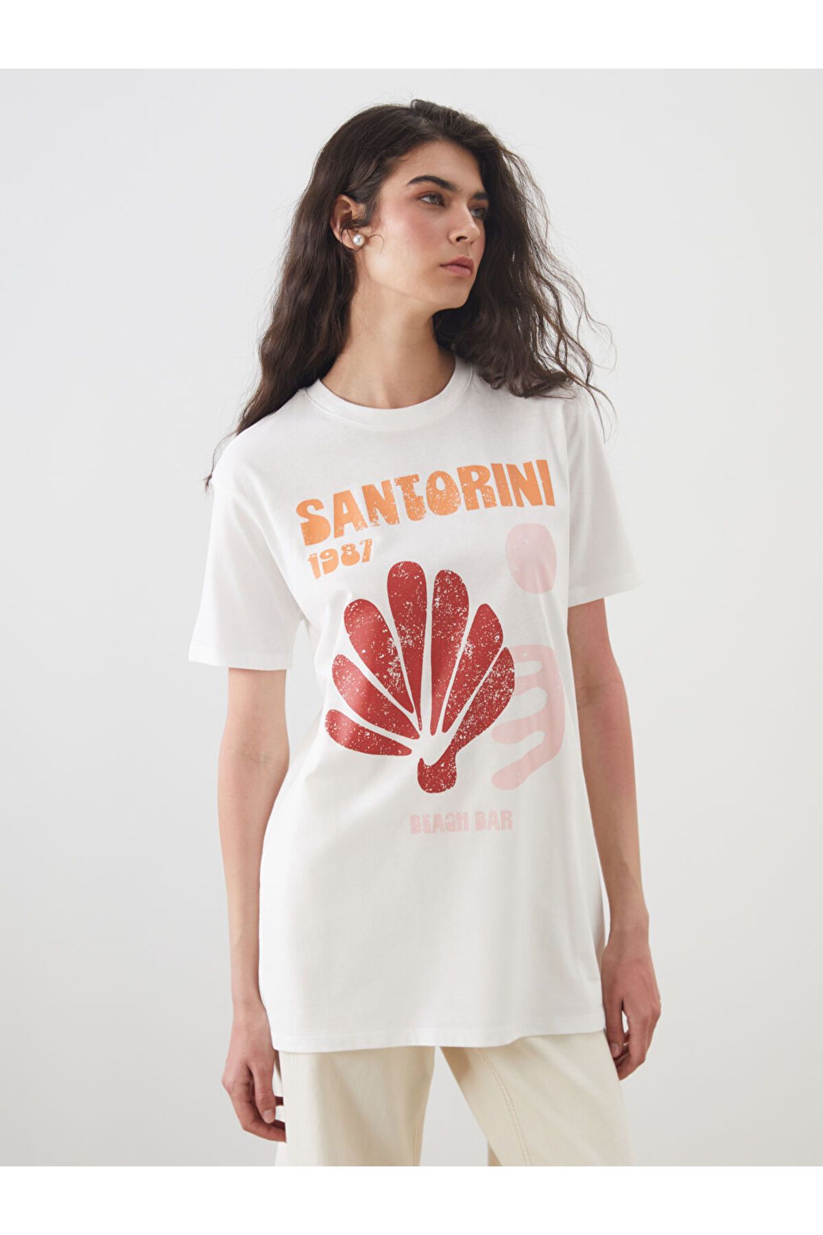 LC Waikiki Yeni Sezon Bisiklet Yaka Santorini Baskili Kadin Tisort - S5NQ57Z8