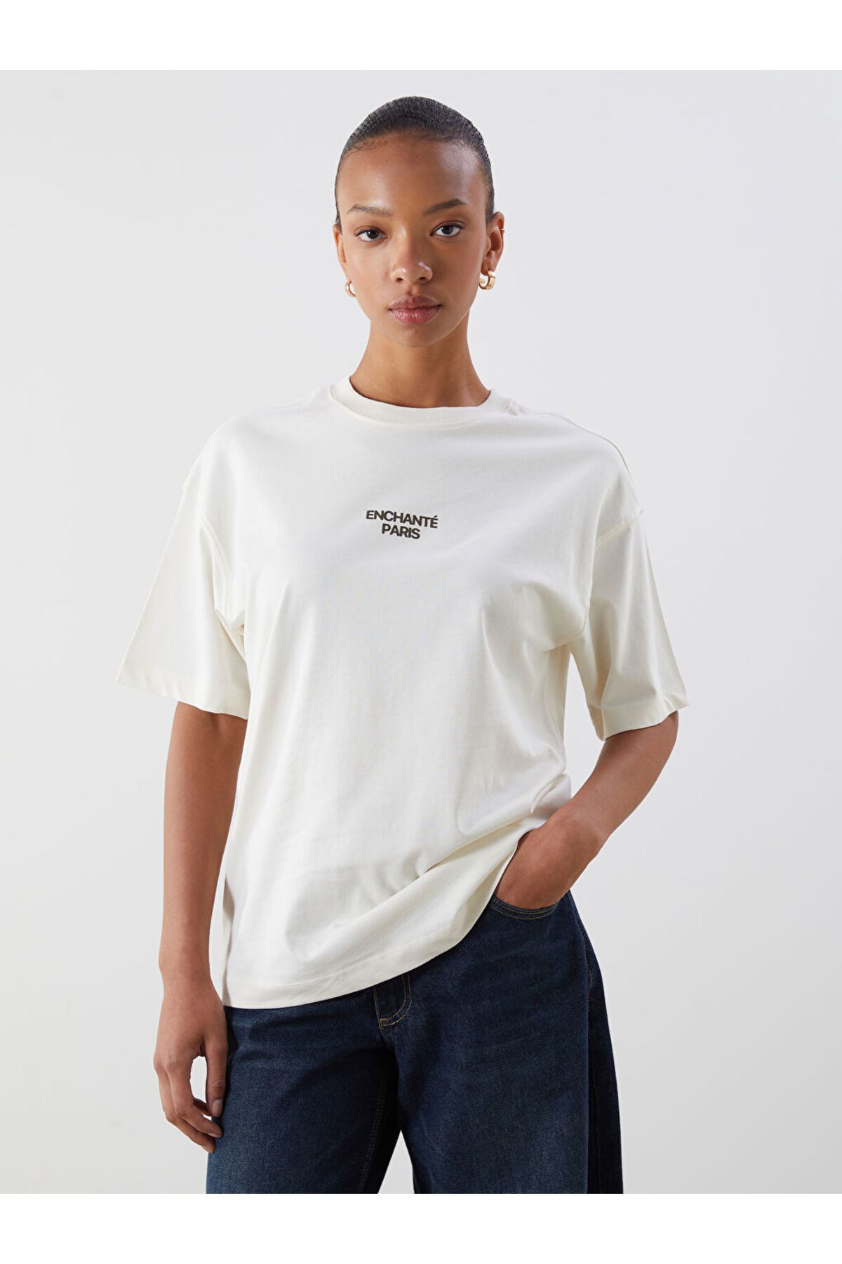 LC Waikiki Yeni Sezon Bisiklet Yaka Paris Baskili Oversize Kadin Tisort - S5PM55Z8