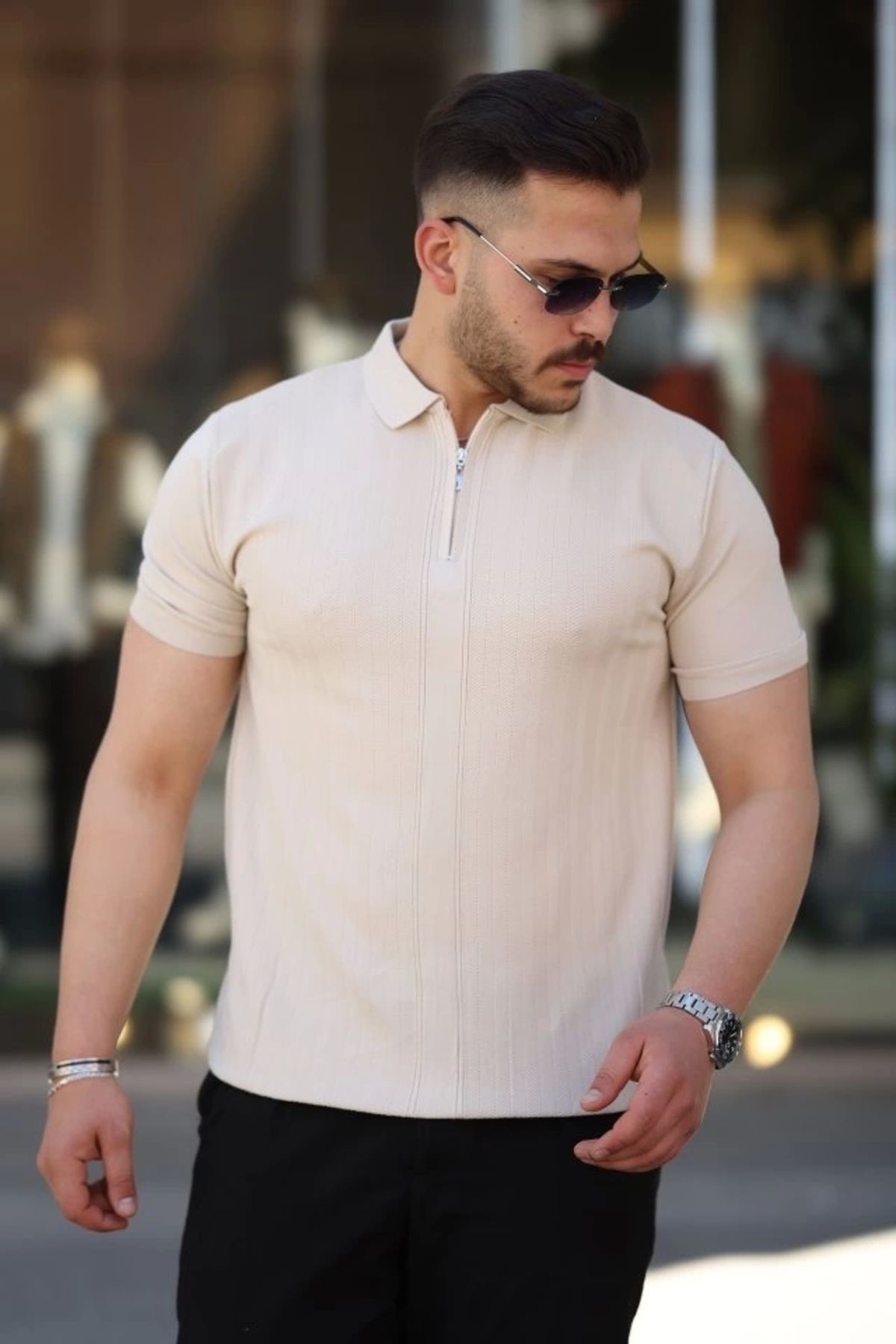 Butik Erkek Yakası Fermuarlı Kısa Kollu T-shirt