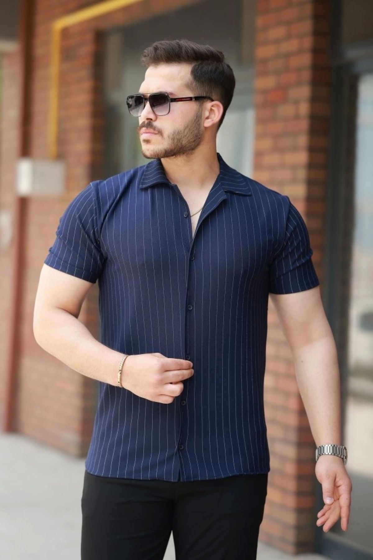 Butik Erkek Kısa Kollu çizgili Gömlek