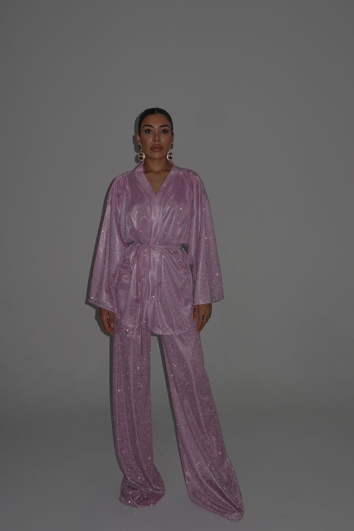 Gülşah Evecen Tesettür Simli Kimono ( SİMLİ KUMAŞ SİM DÖKME YAPAR )