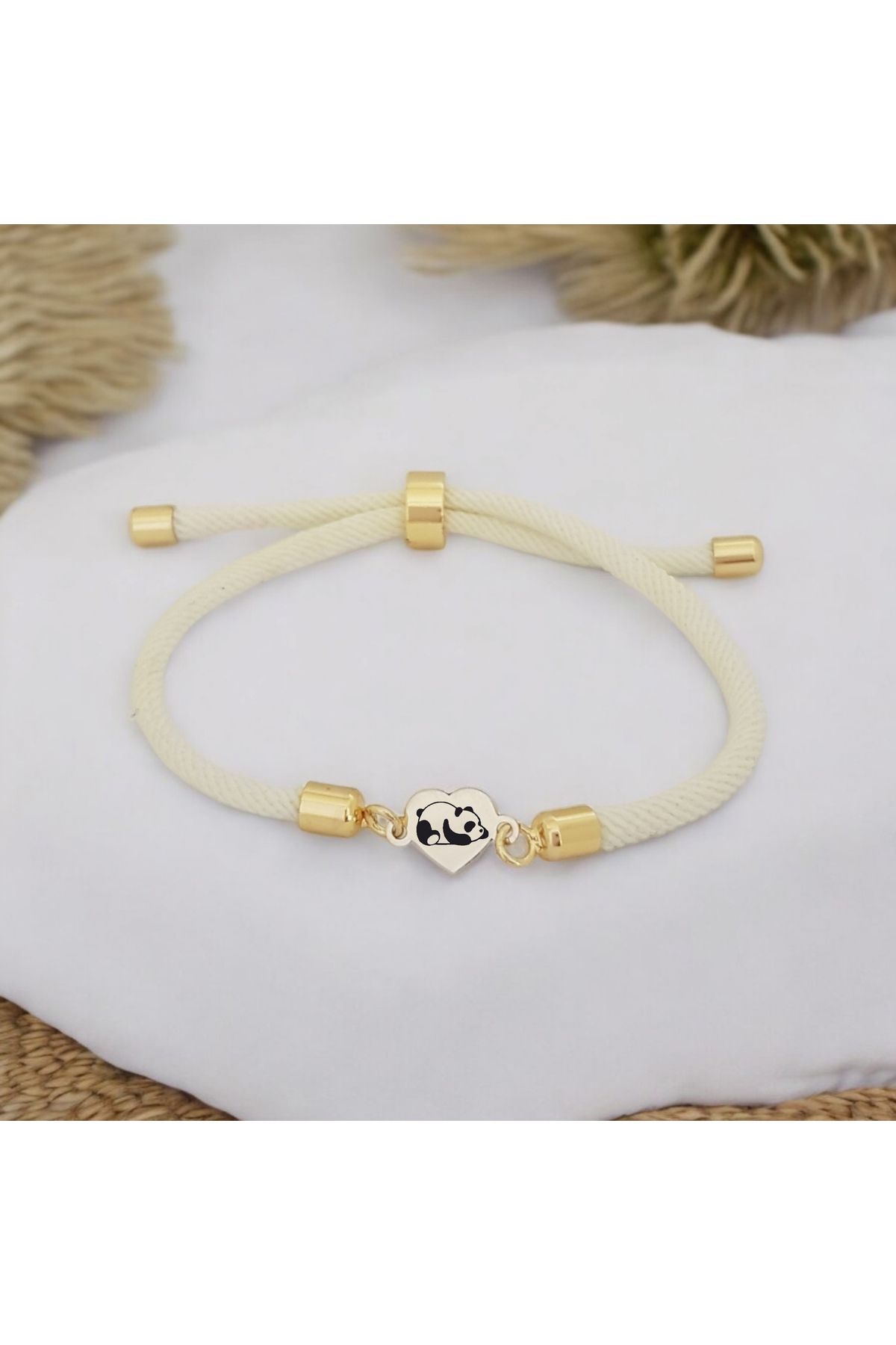 ARCHINO GOLD Panda Temalı 14 Ayar Altın Plakalı Kalp Motifli İpek Örgülü Hediye Bileklik-478sembol-beyaz