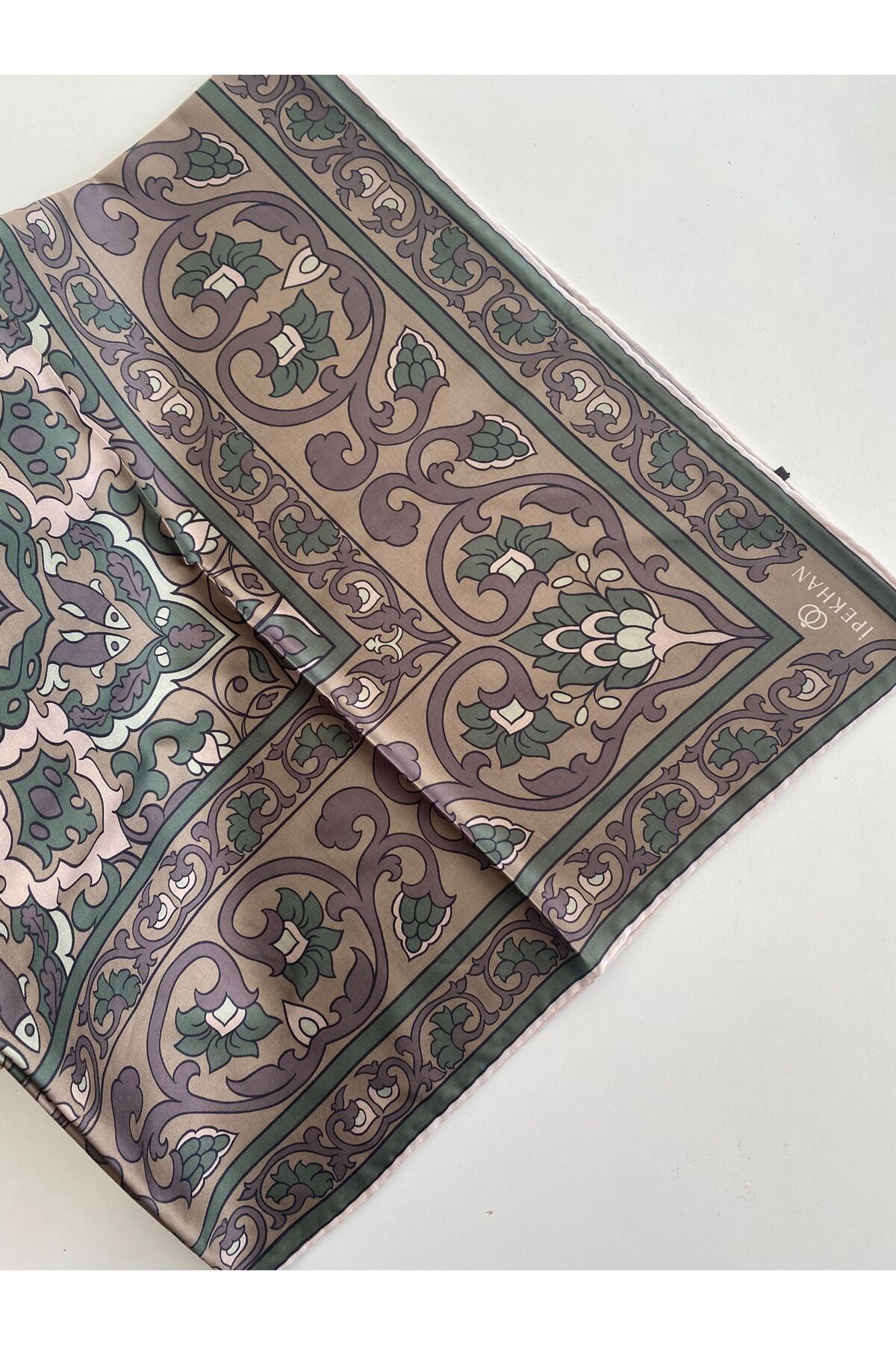 İpekhan Sırlı Desen İnce Pamuk Eşarp