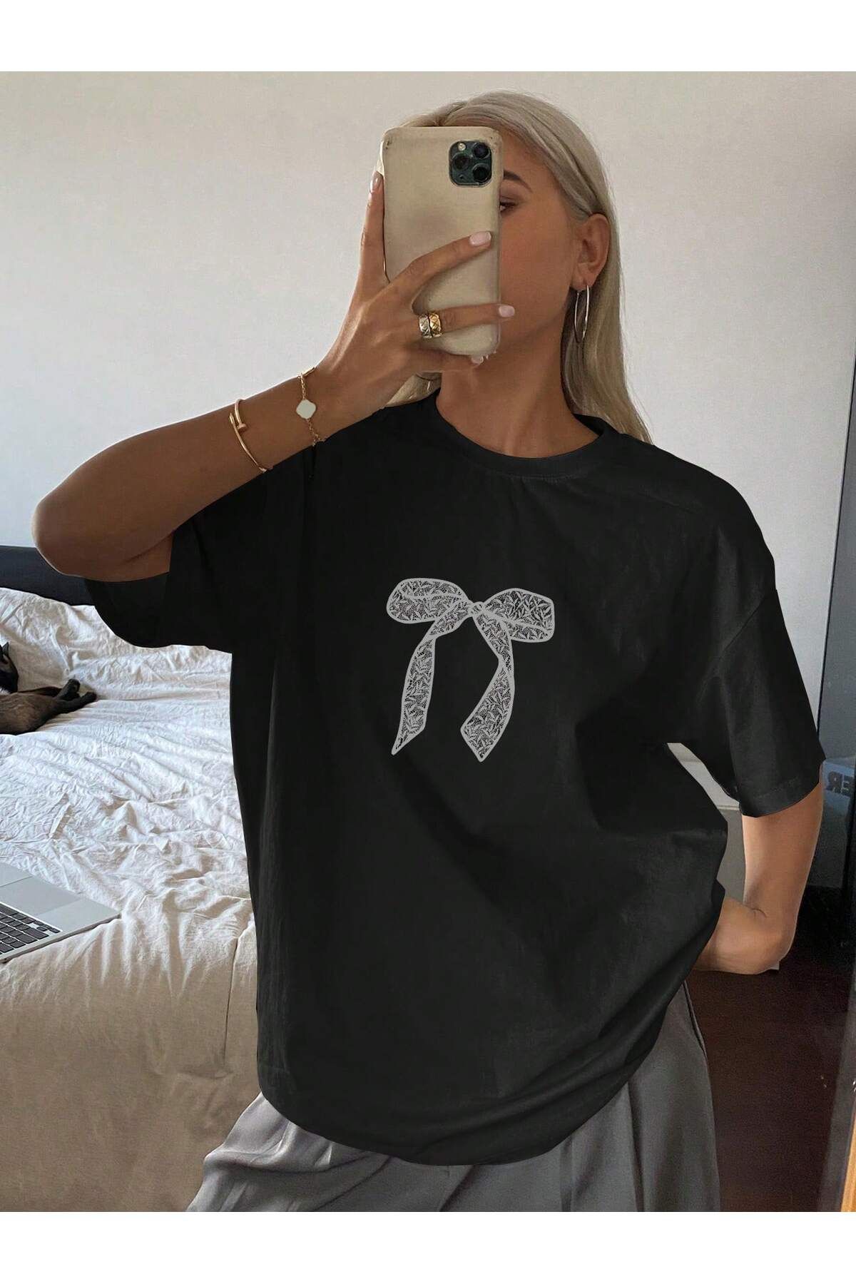 ELNOYA Unisex Pamuklu Siyah Oversize "Hediya" Baskılı Bisiklet Yaka Rahat Günlük T-shirt