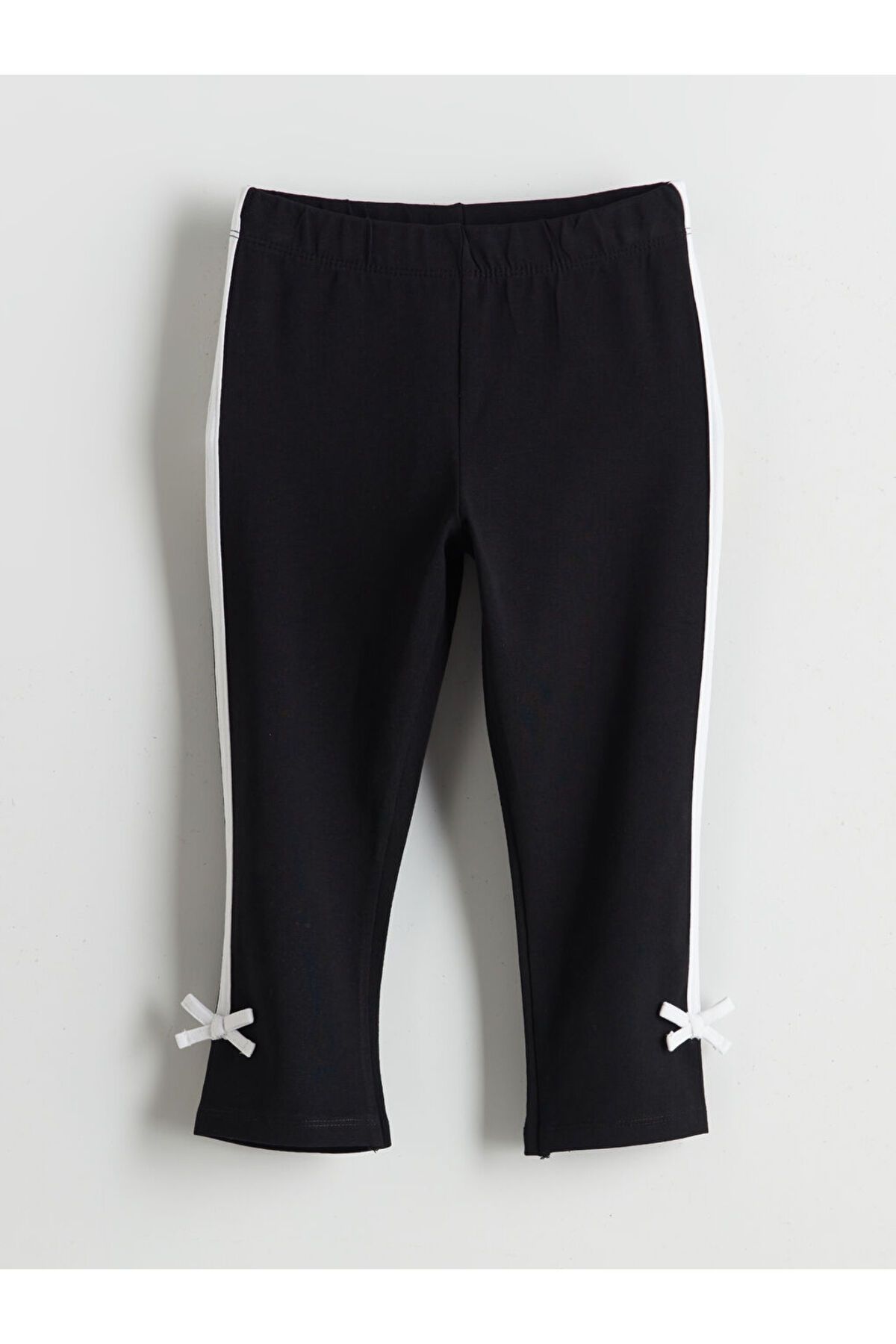 LC Waikiki Yeni Sezon Beli Lastikli Fiyonk Detayli 3/4 Boy Kiz Cocuk Tayt - S5EI60Z4