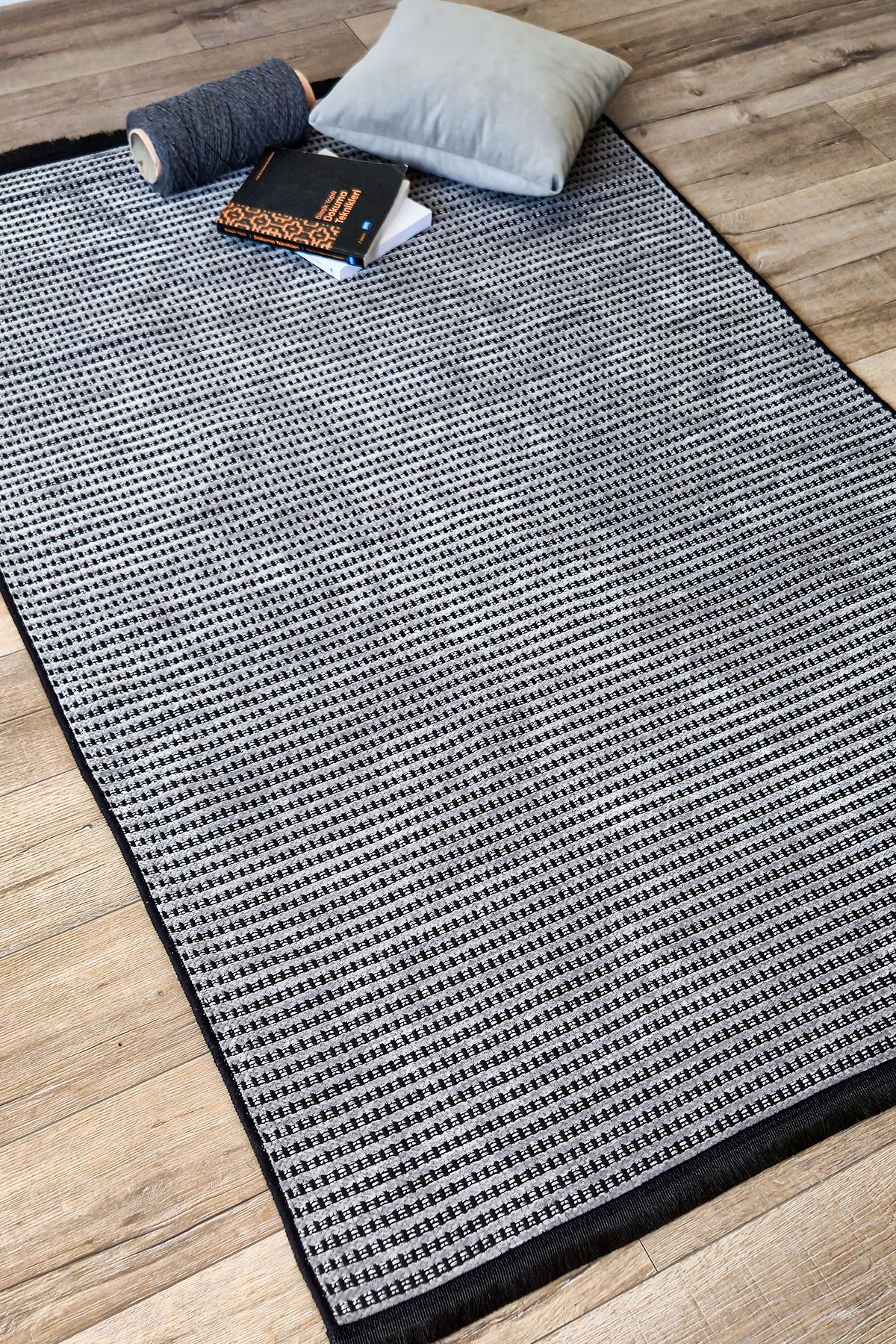 Melina Carpet Lusso Pamuklu Kaymaz Taban Dokuma Kilim & Dekoratif Kilim & Yıkanabilir Kilim & Leke Tutmaz
