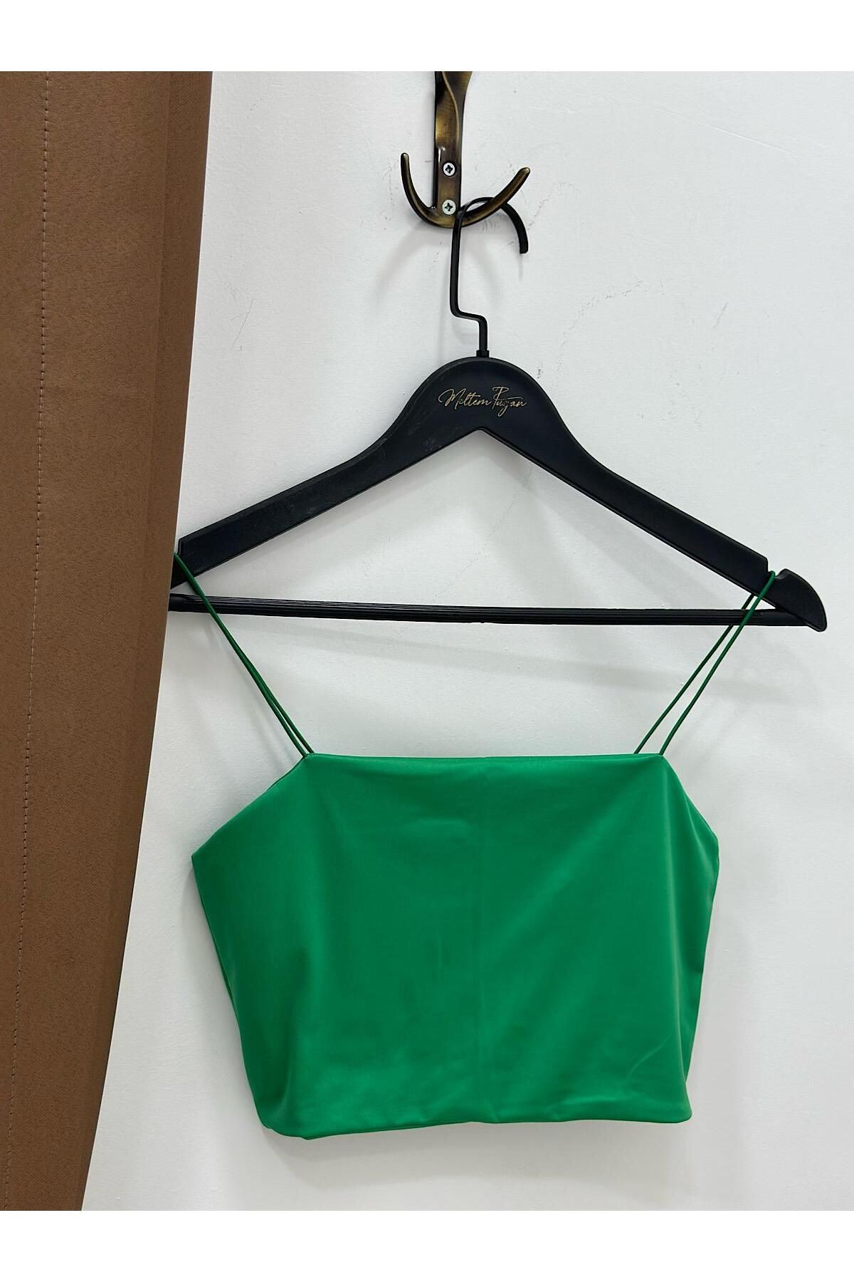 MELTEM TUĞAN Spagetti Askılı Crop YEŞİL